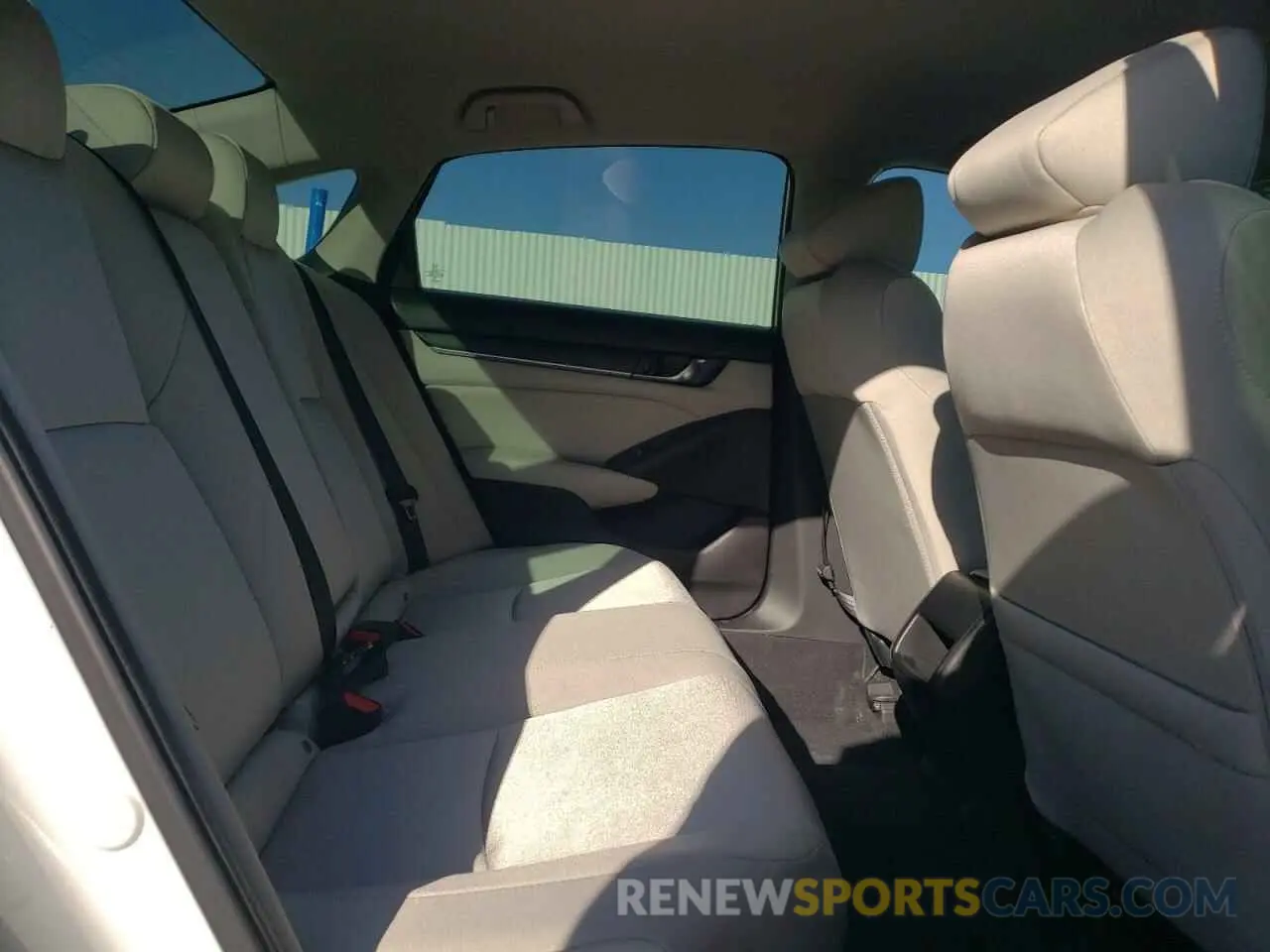 10 Photograph of a damaged car 1HGCV1F16NA078645 HONDA ACCORD 2022