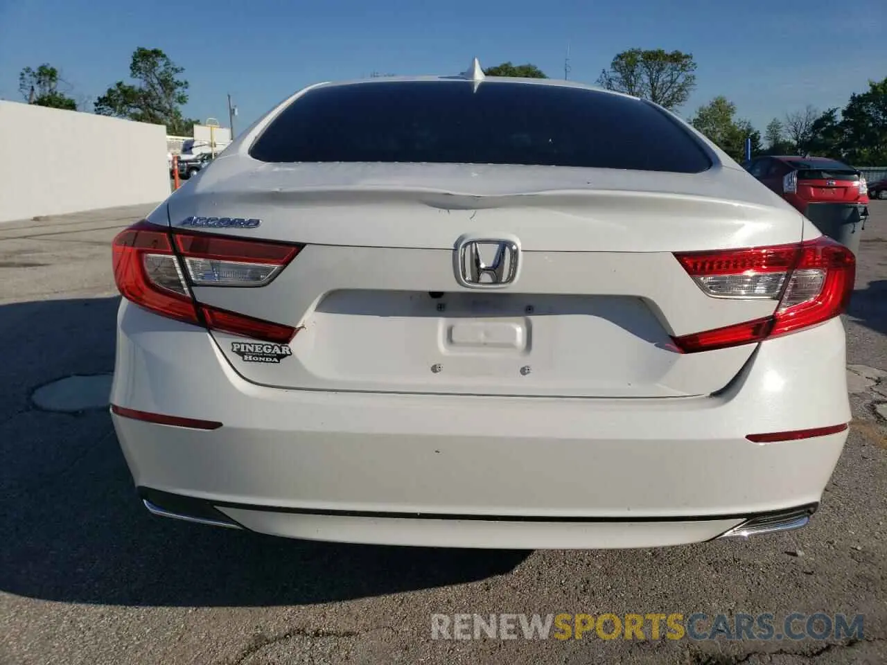 6 Photograph of a damaged car 1HGCV1F16NA078645 HONDA ACCORD 2022