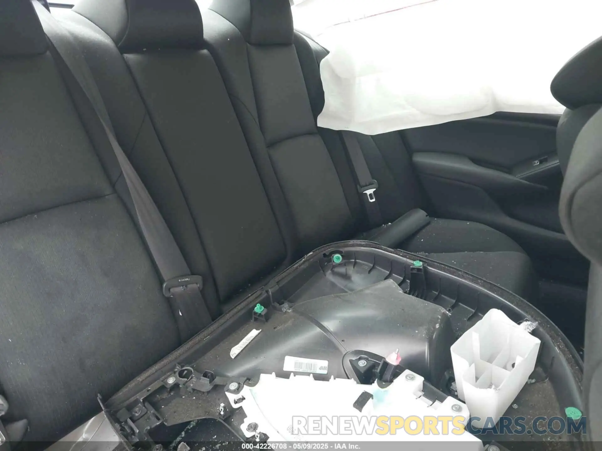 8 Photograph of a damaged car 1HGCV1F17NA008653 HONDA ACCORD 2022