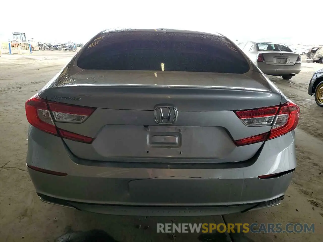 6 Photograph of a damaged car 1HGCV1F17NA018728 HONDA ACCORD 2022