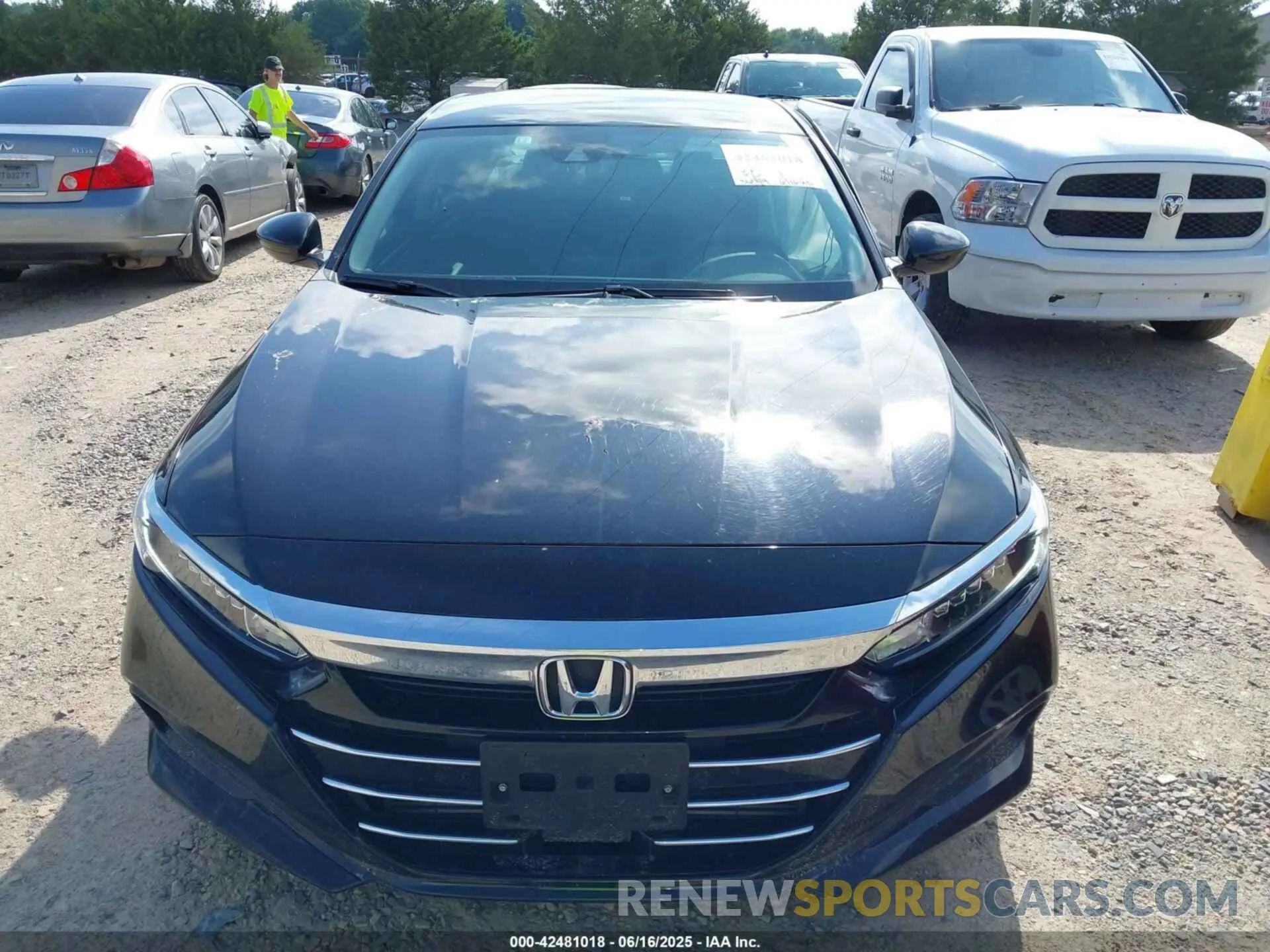 12 Photograph of a damaged car 1HGCV1F18NA009097 HONDA ACCORD 2022