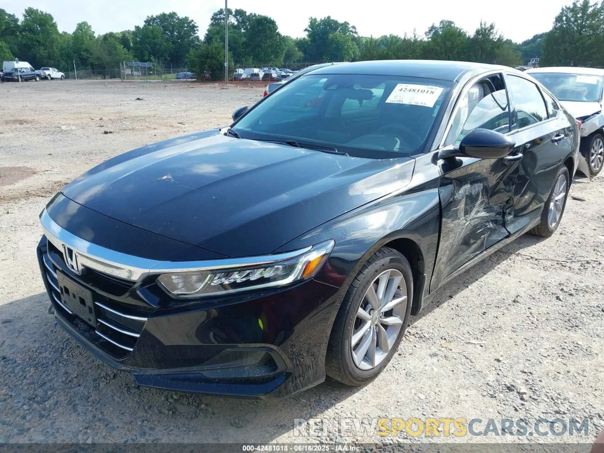 2 Photograph of a damaged car 1HGCV1F18NA009097 HONDA ACCORD 2022