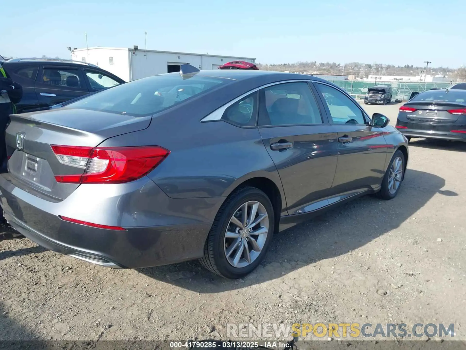 6 Photograph of a damaged car 1HGCV1F19NA011246 HONDA ACCORD 2022