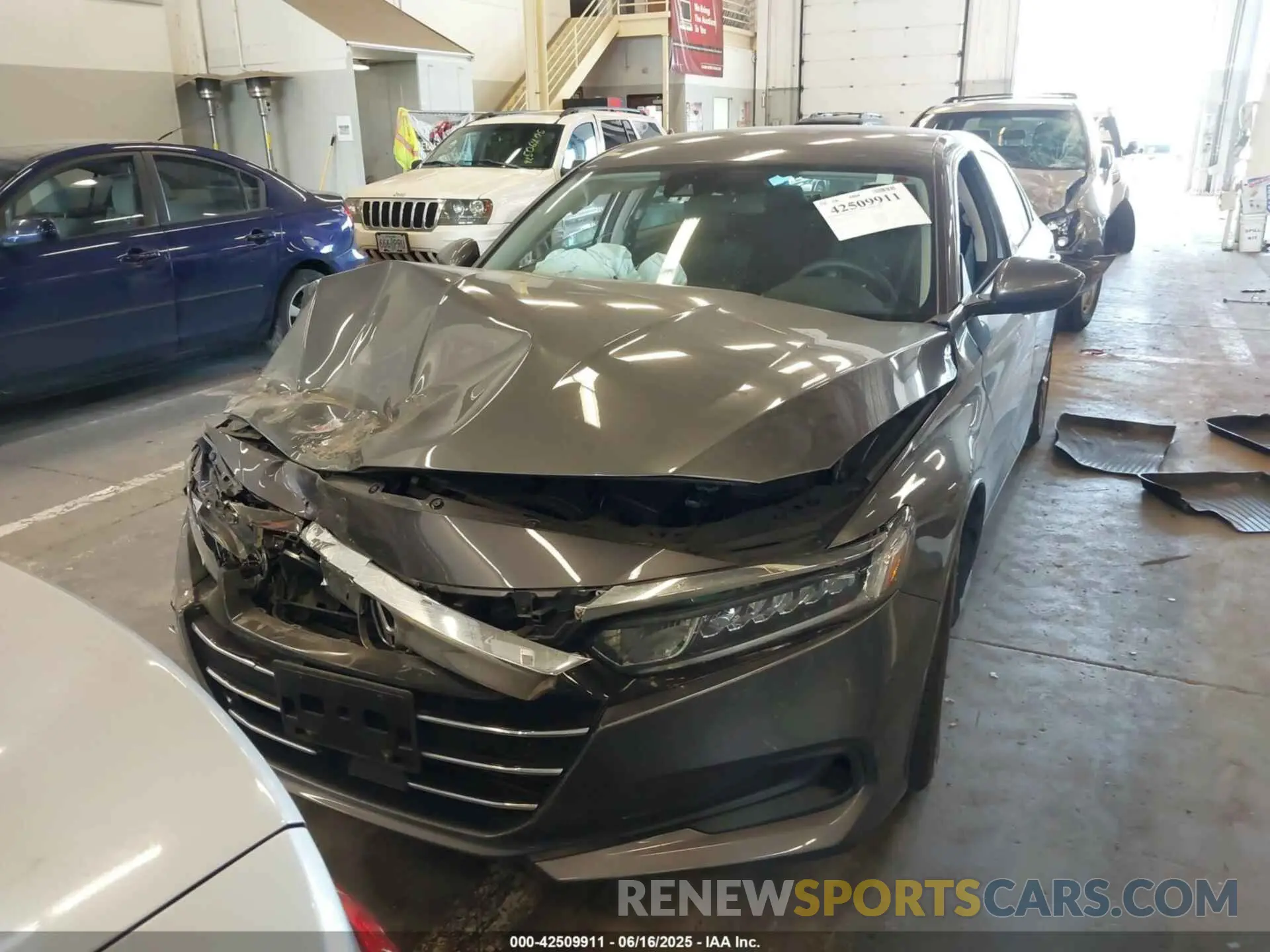 11 Photograph of a damaged car 1HGCV1F19NA066425 HONDA ACCORD 2022
