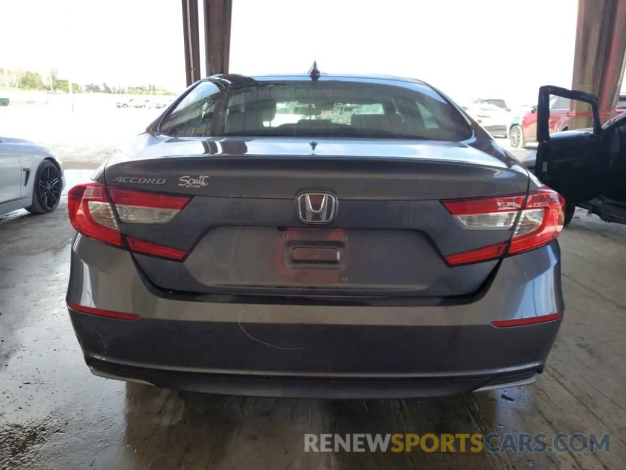 6 Photograph of a damaged car 1HGCV1F1XNA061704 HONDA ACCORD 2022