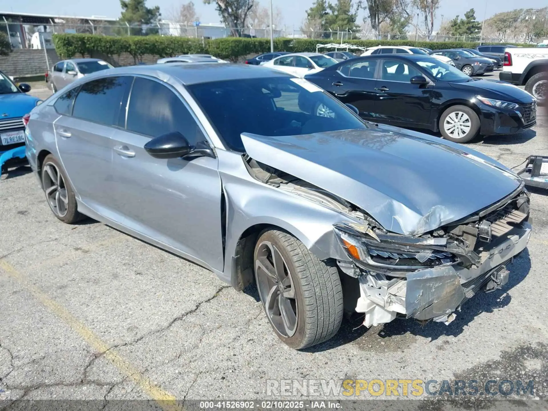 1 Photograph of a damaged car 1HGCV1F30NA001092 HONDA ACCORD 2022