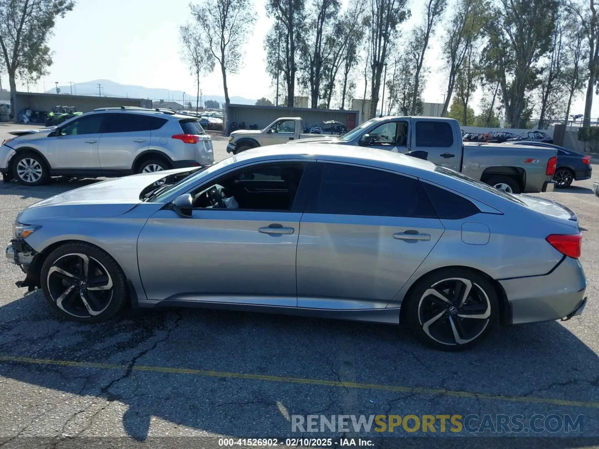 15 Photograph of a damaged car 1HGCV1F30NA001092 HONDA ACCORD 2022