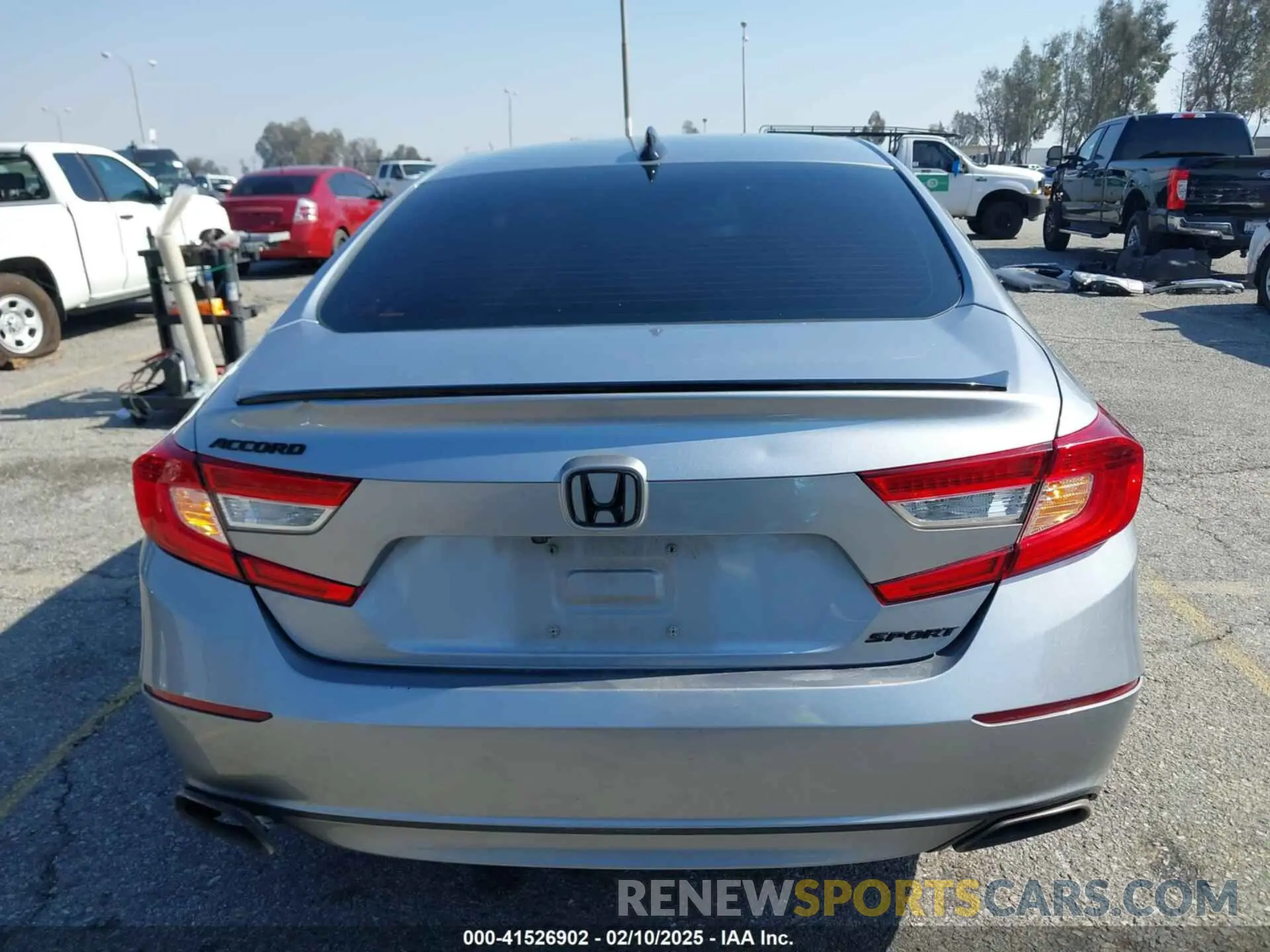 17 Photograph of a damaged car 1HGCV1F30NA001092 HONDA ACCORD 2022