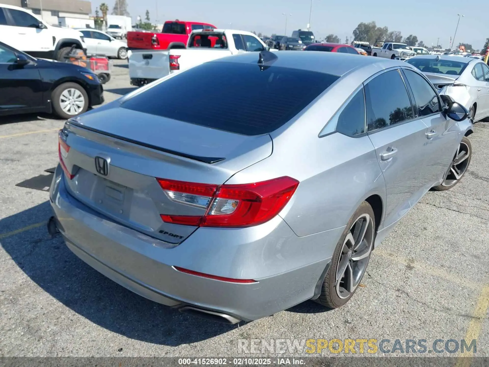 4 Photograph of a damaged car 1HGCV1F30NA001092 HONDA ACCORD 2022