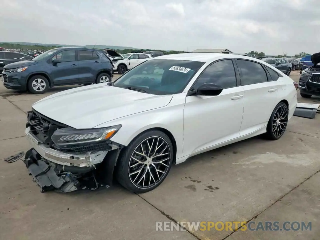 1 Photograph of a damaged car 1HGCV1F30NA002954 HONDA ACCORD 2022
