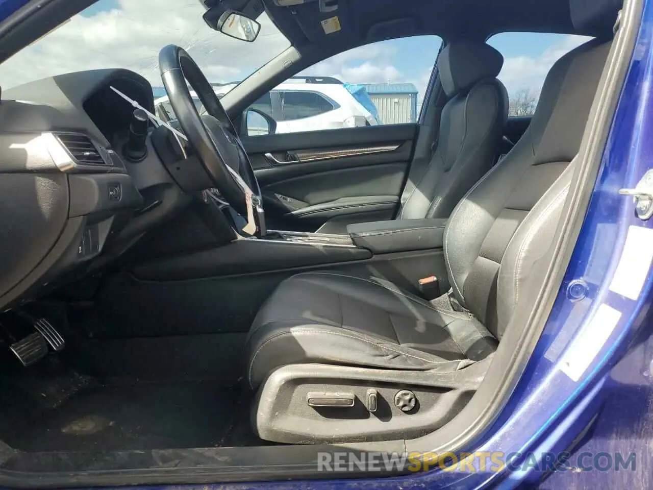 7 Photograph of a damaged car 1HGCV1F30NA047909 HONDA ACCORD 2022