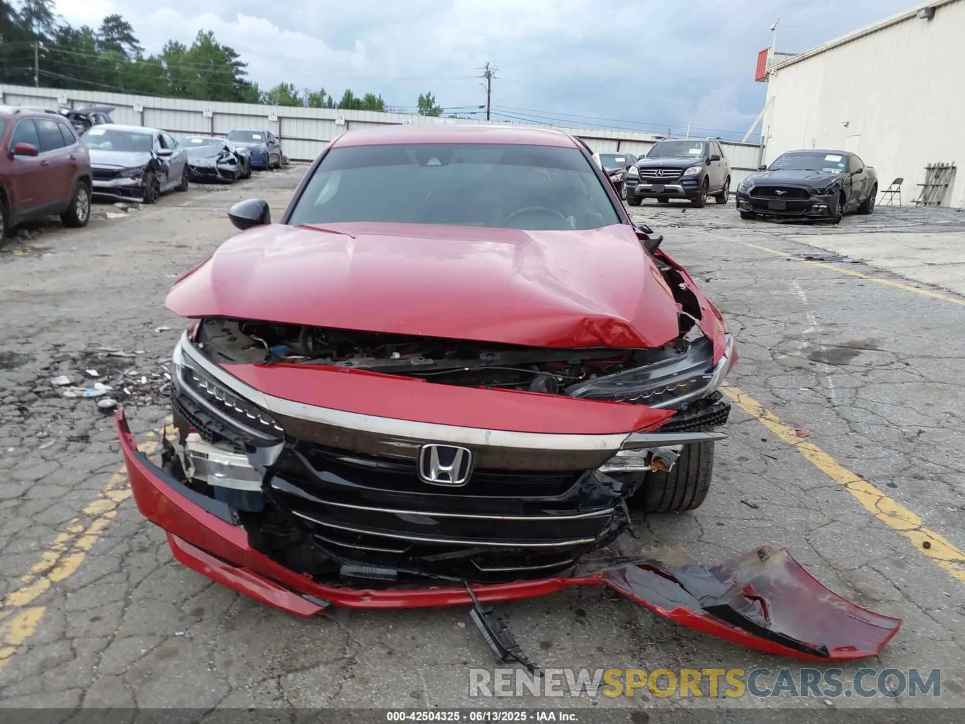 12 Photograph of a damaged car 1HGCV1F30NA048963 HONDA ACCORD 2022
