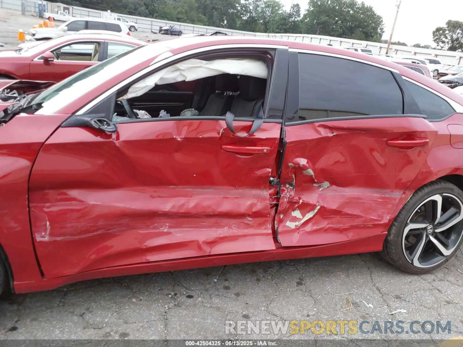 6 Photograph of a damaged car 1HGCV1F30NA048963 HONDA ACCORD 2022