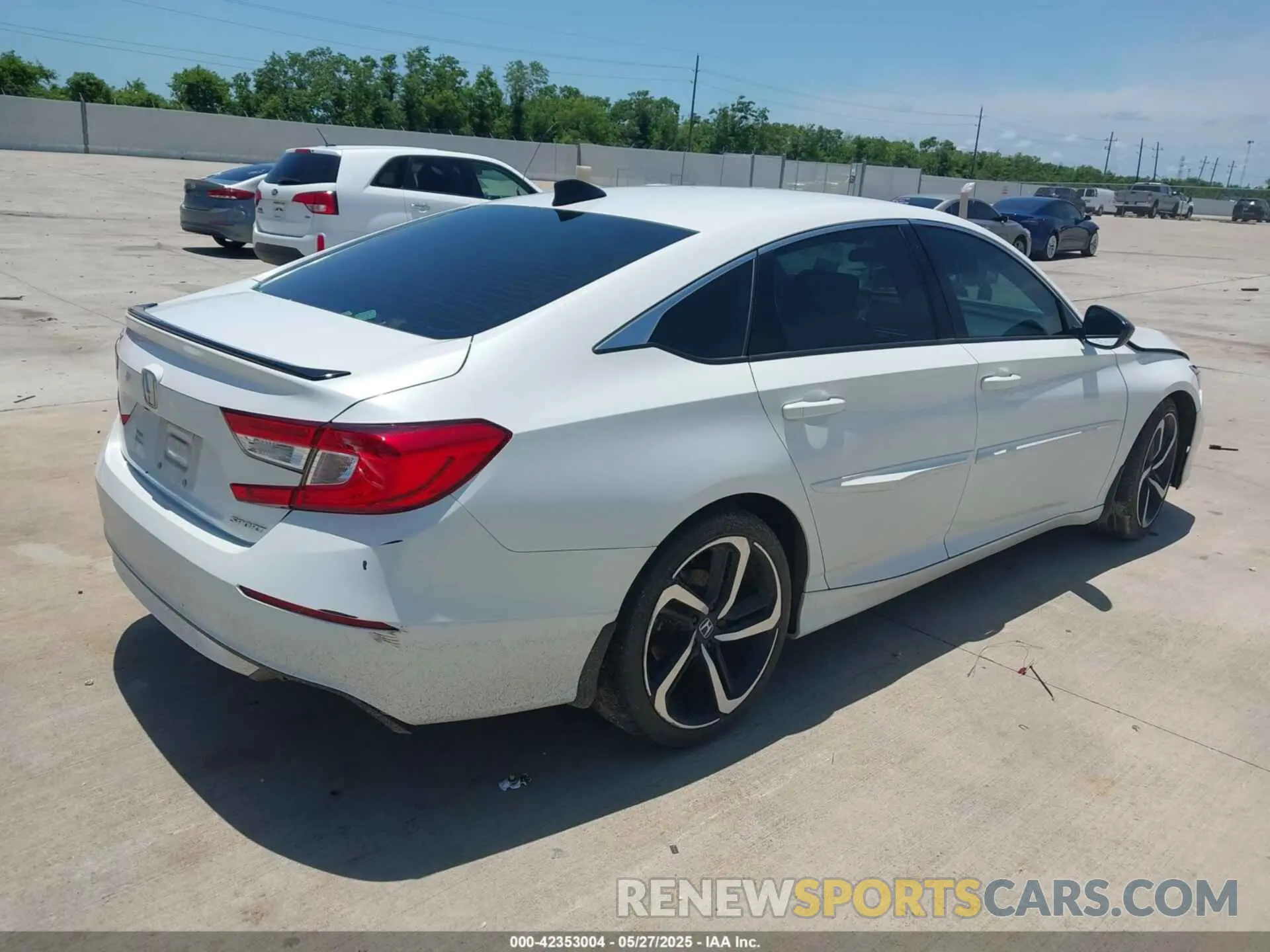 4 Photograph of a damaged car 1HGCV1F30NA061051 HONDA ACCORD 2022