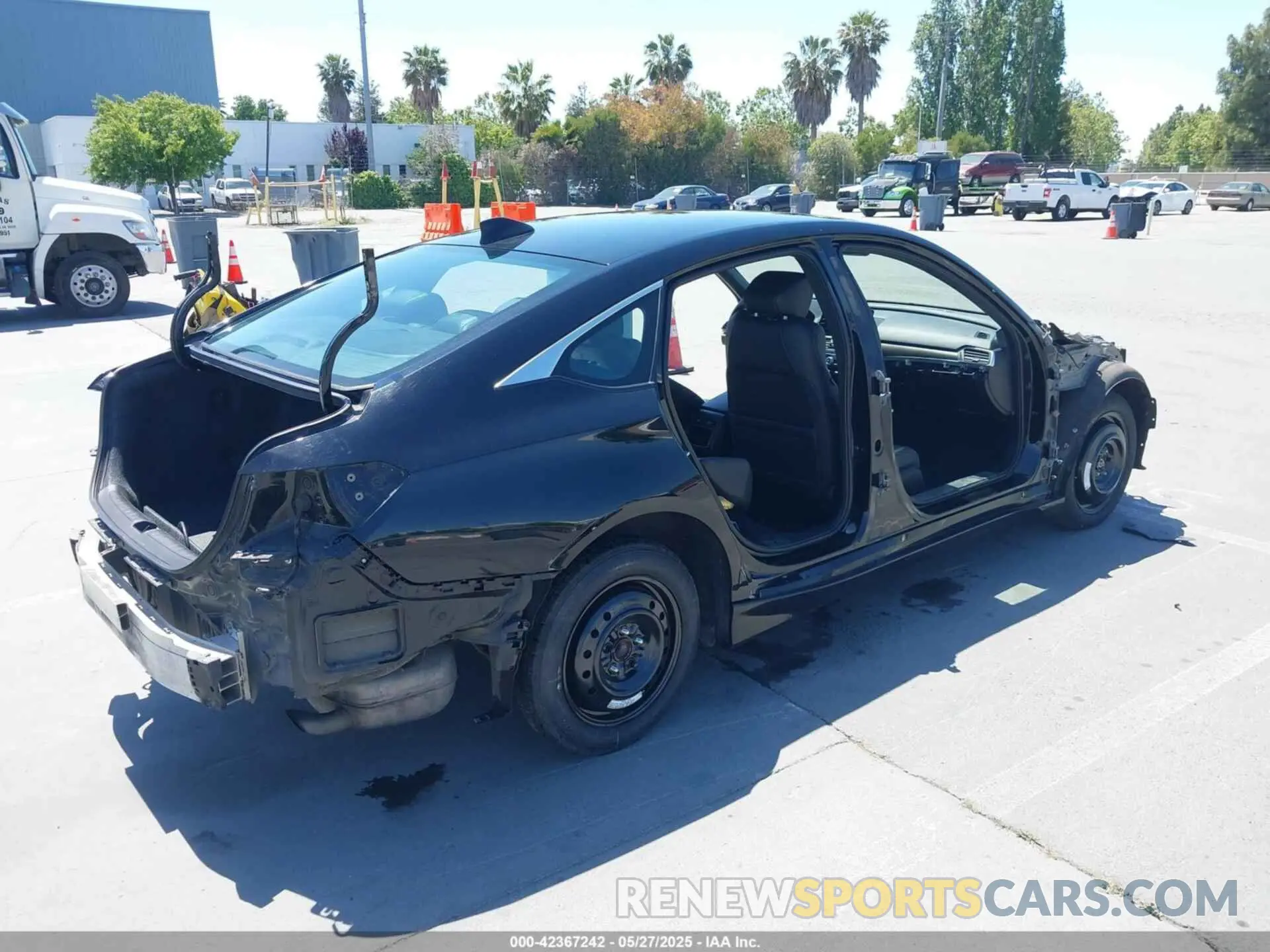 4 Photograph of a damaged car 1HGCV1F30NA063866 HONDA ACCORD 2022