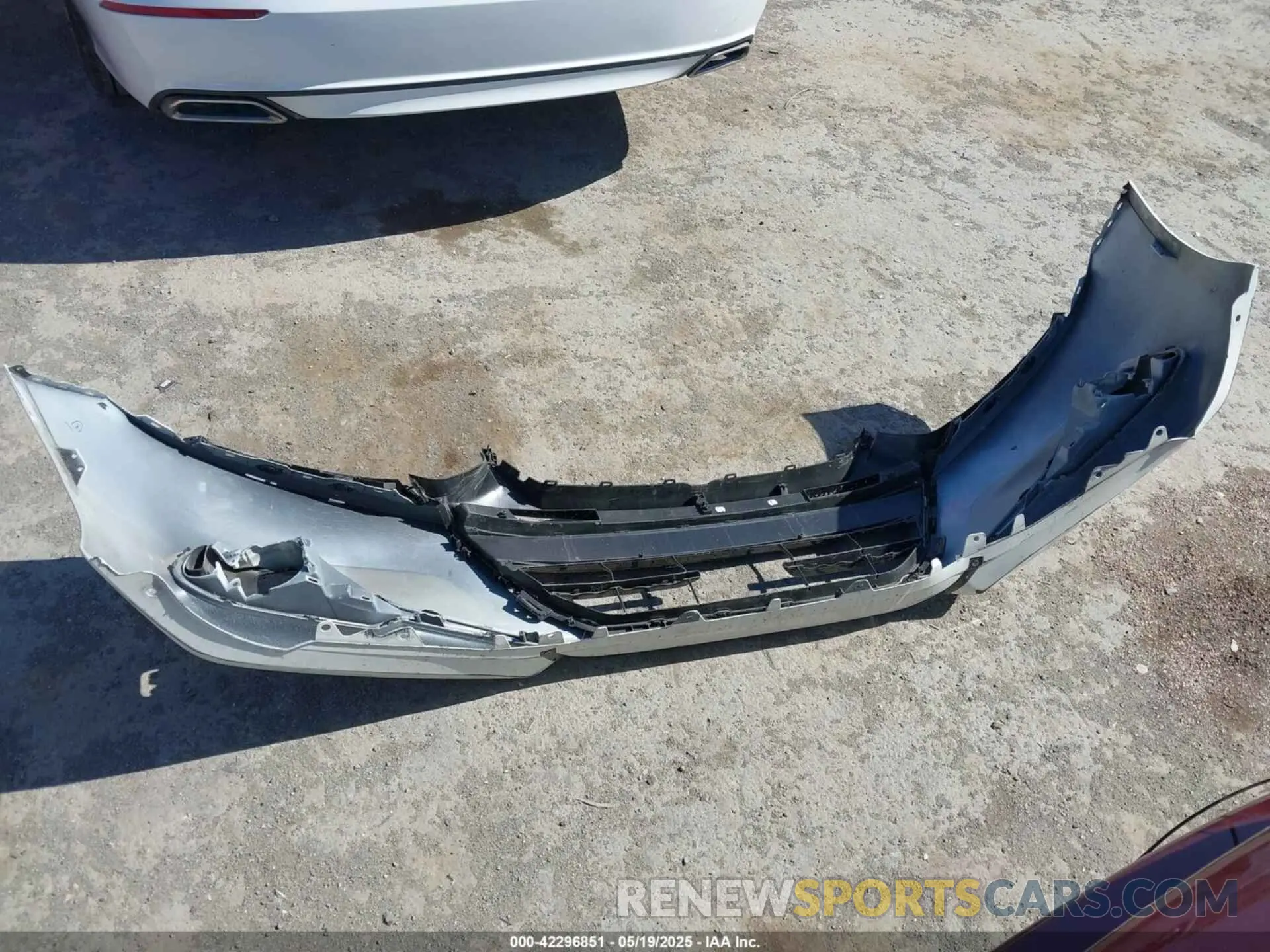 12 Photograph of a damaged car 1HGCV1F30NA100916 HONDA ACCORD 2022
