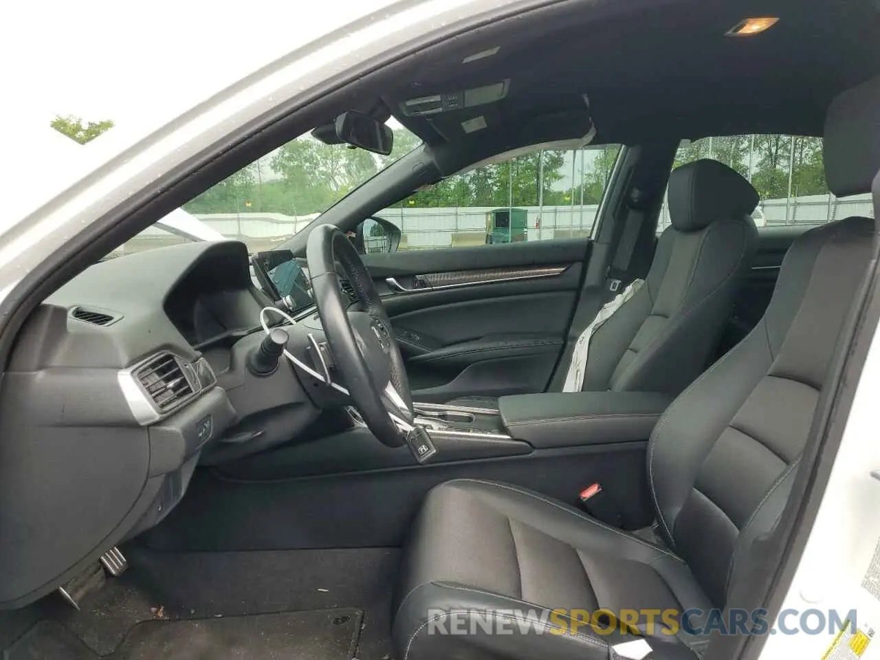 7 Photograph of a damaged car 1HGCV1F30NA106554 HONDA ACCORD 2022