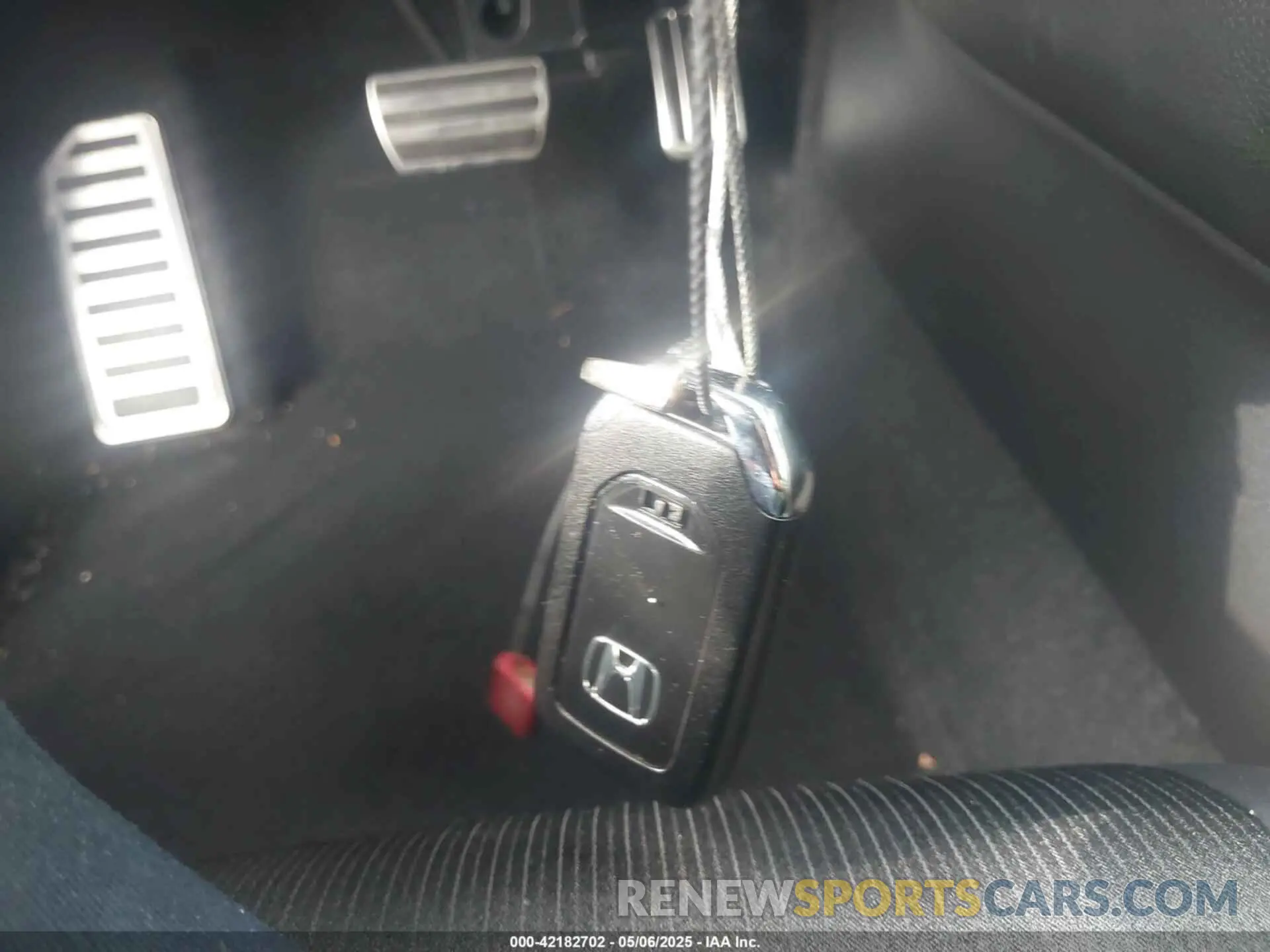 11 Photograph of a damaged car 1HGCV1F31NA046378 HONDA ACCORD 2022