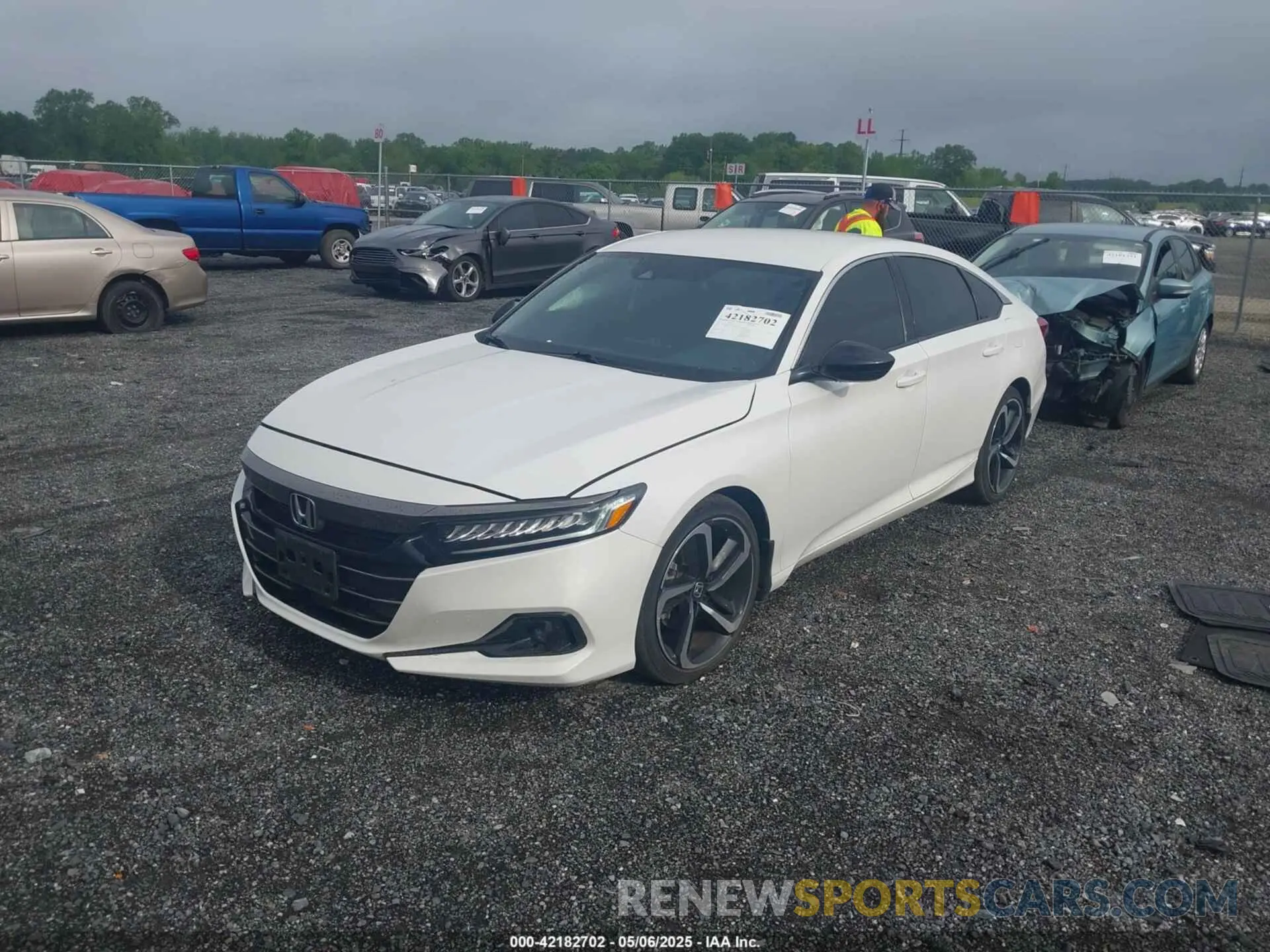 2 Photograph of a damaged car 1HGCV1F31NA046378 HONDA ACCORD 2022