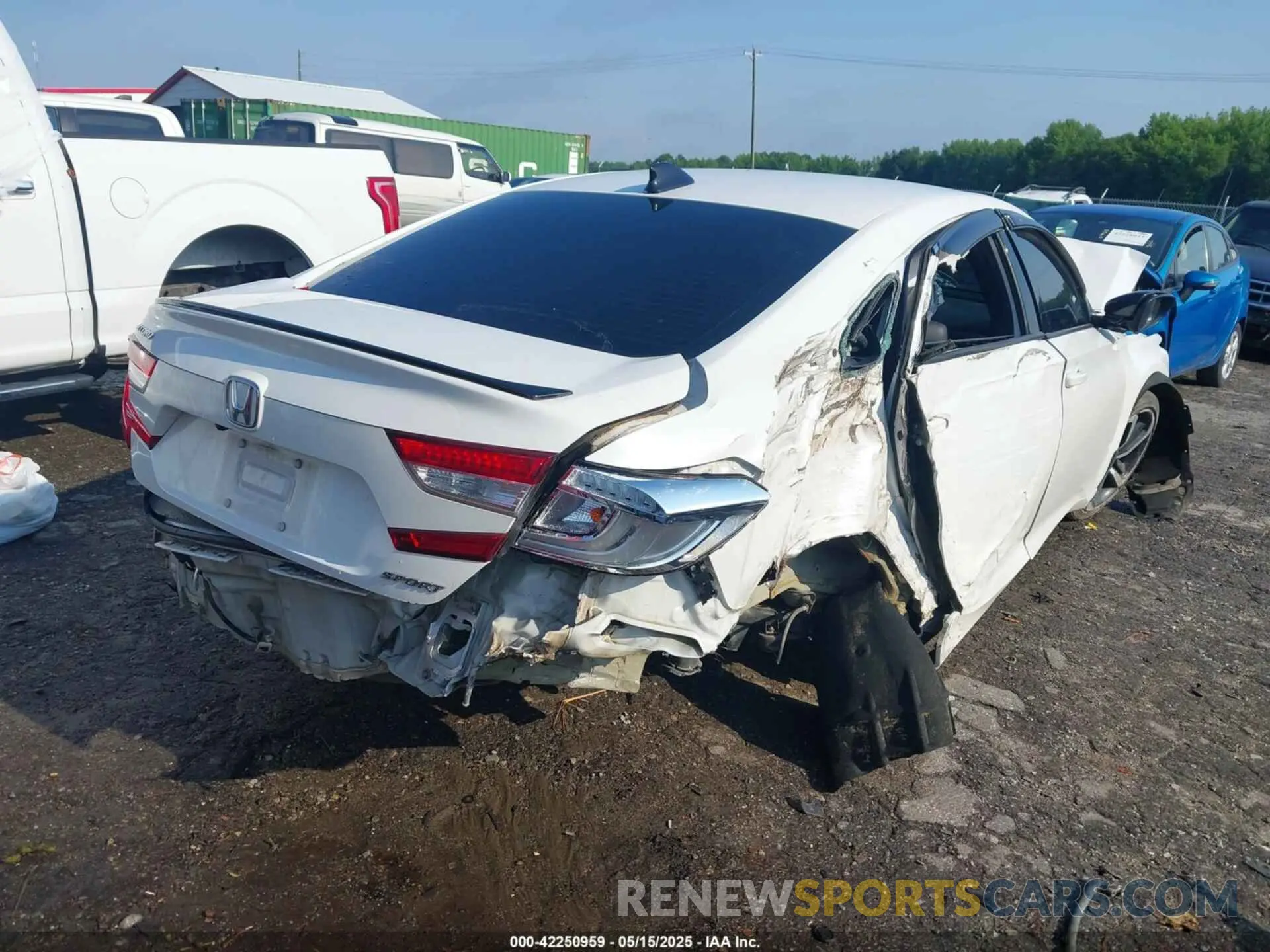 4 Photograph of a damaged car 1HGCV1F31NA050379 HONDA ACCORD 2022