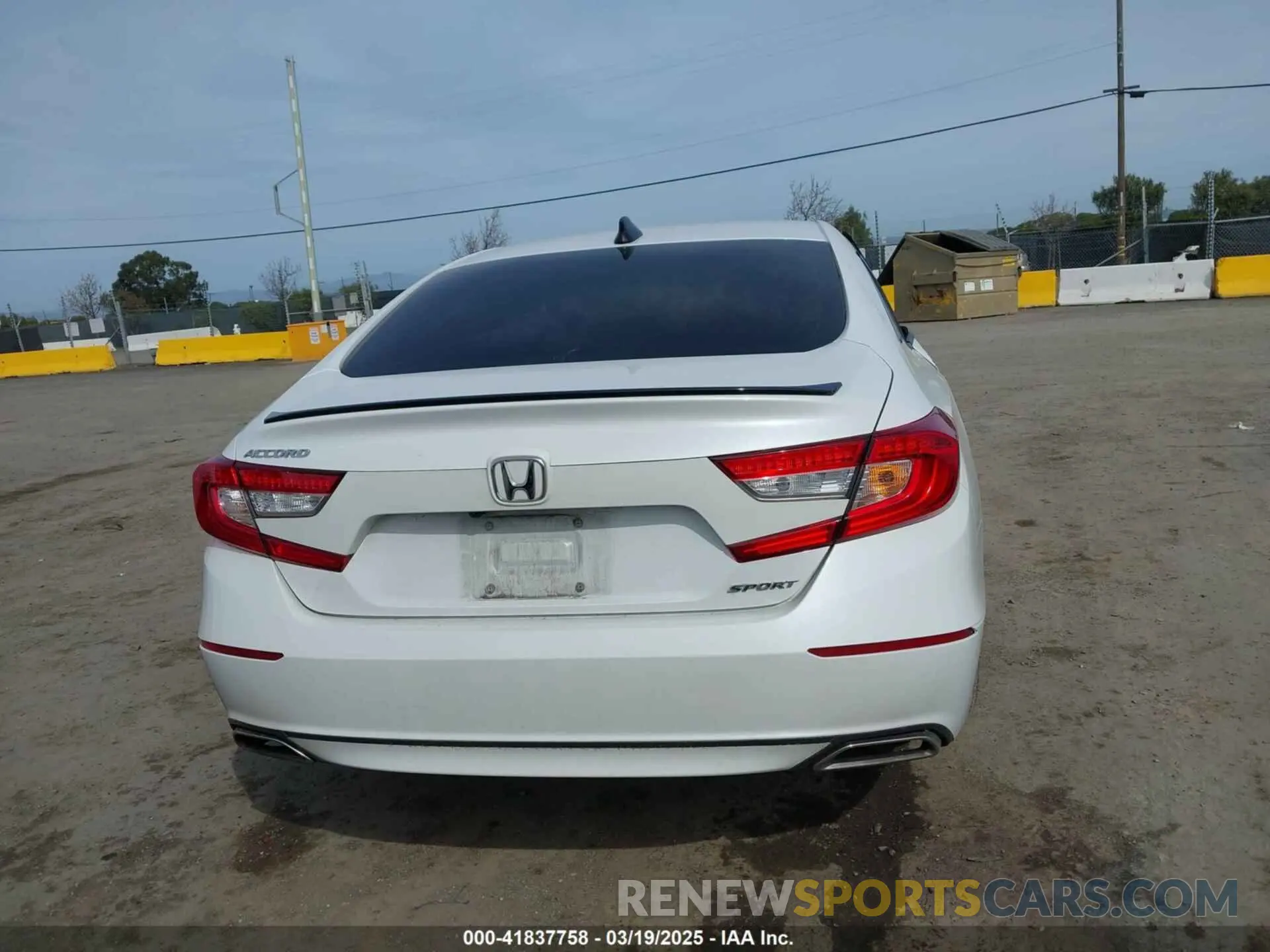 16 Photograph of a damaged car 1HGCV1F31NA057882 HONDA ACCORD 2022