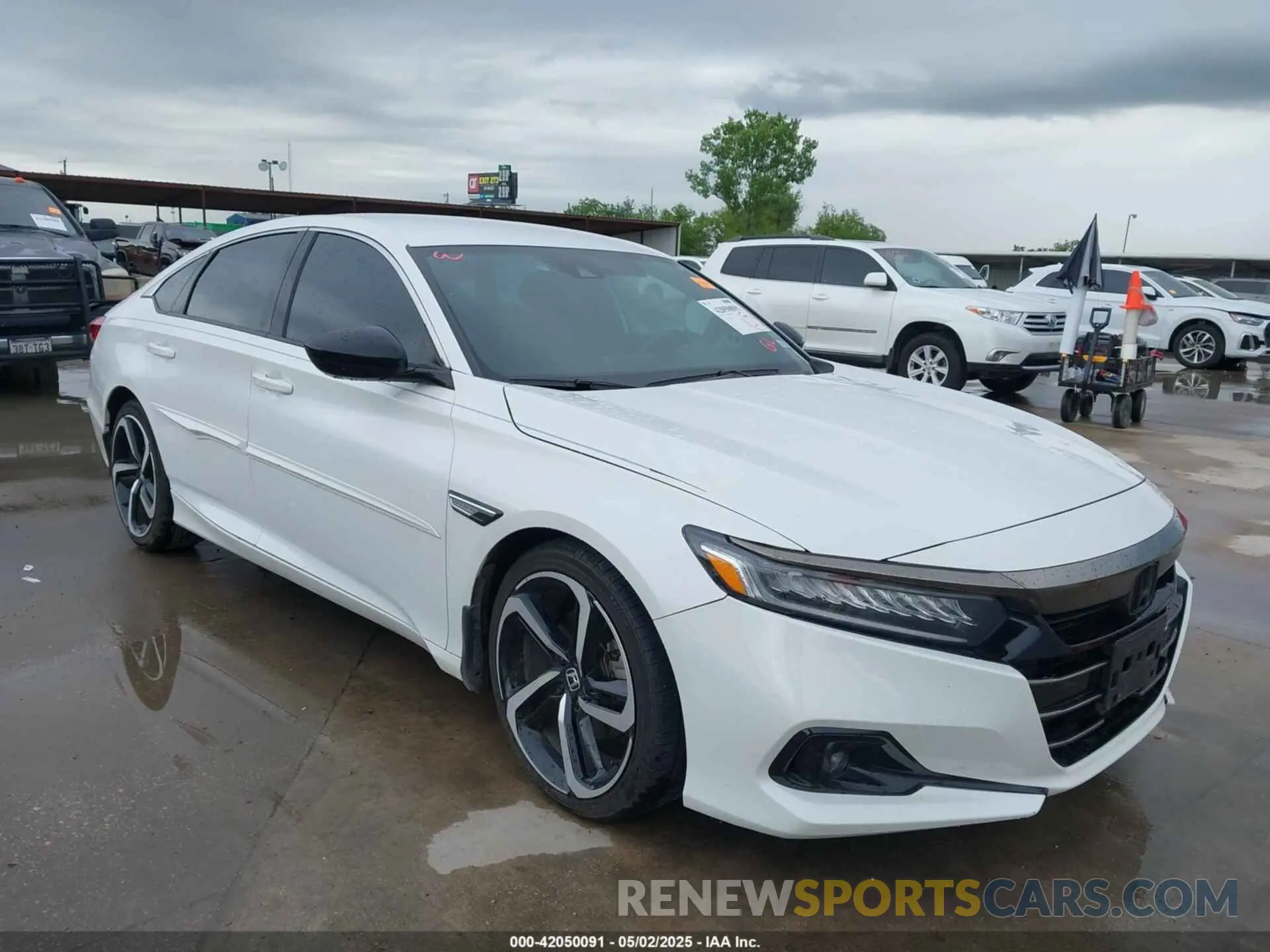 1 Photograph of a damaged car 1HGCV1F31NA075864 HONDA ACCORD 2022