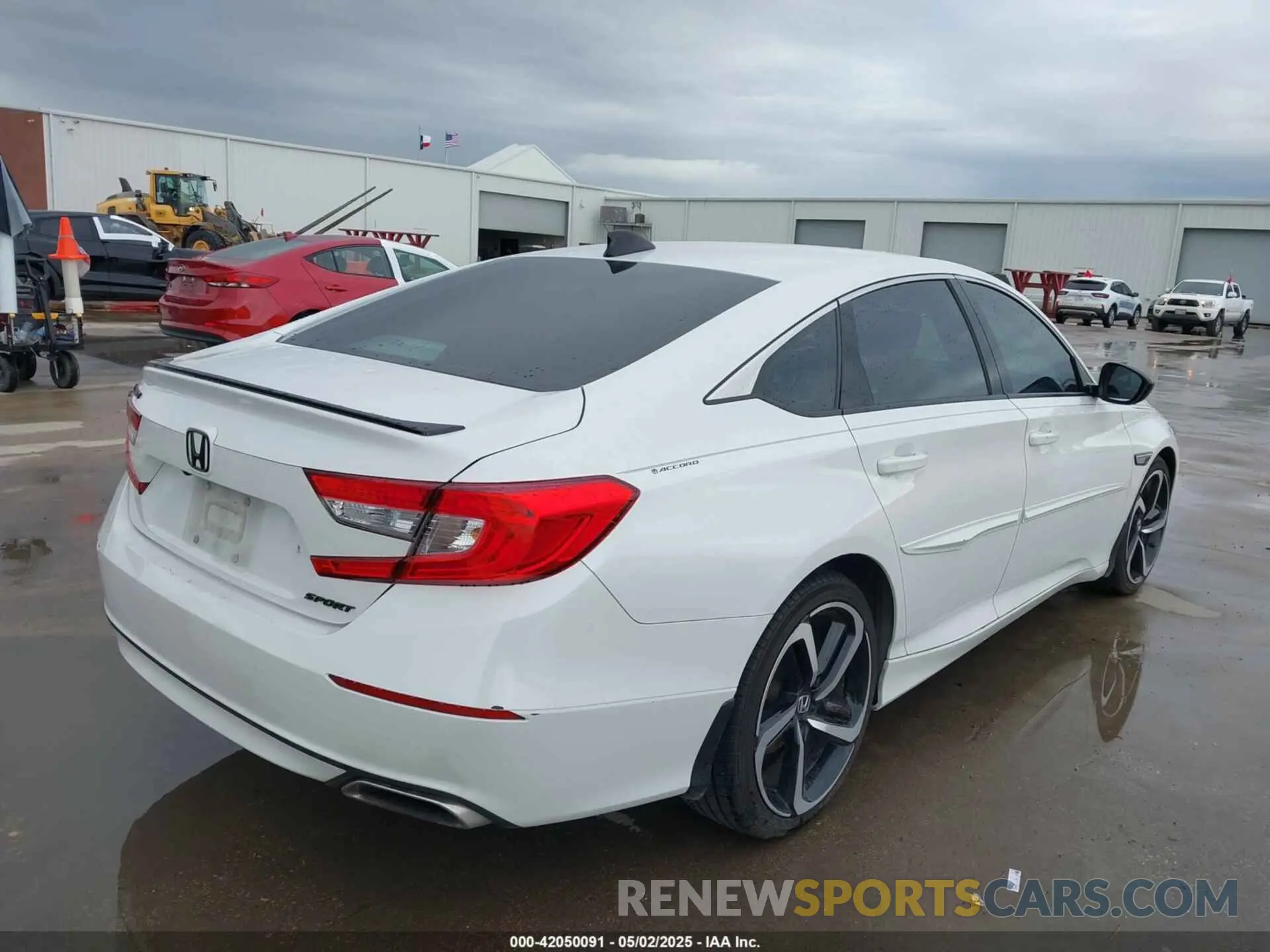 4 Photograph of a damaged car 1HGCV1F31NA075864 HONDA ACCORD 2022