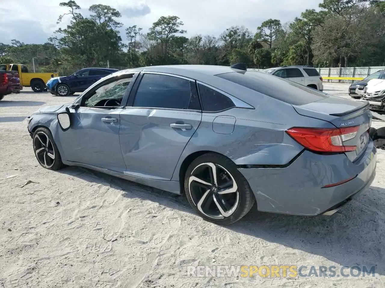 2 Photograph of a damaged car 1HGCV1F31NA084290 HONDA ACCORD 2022