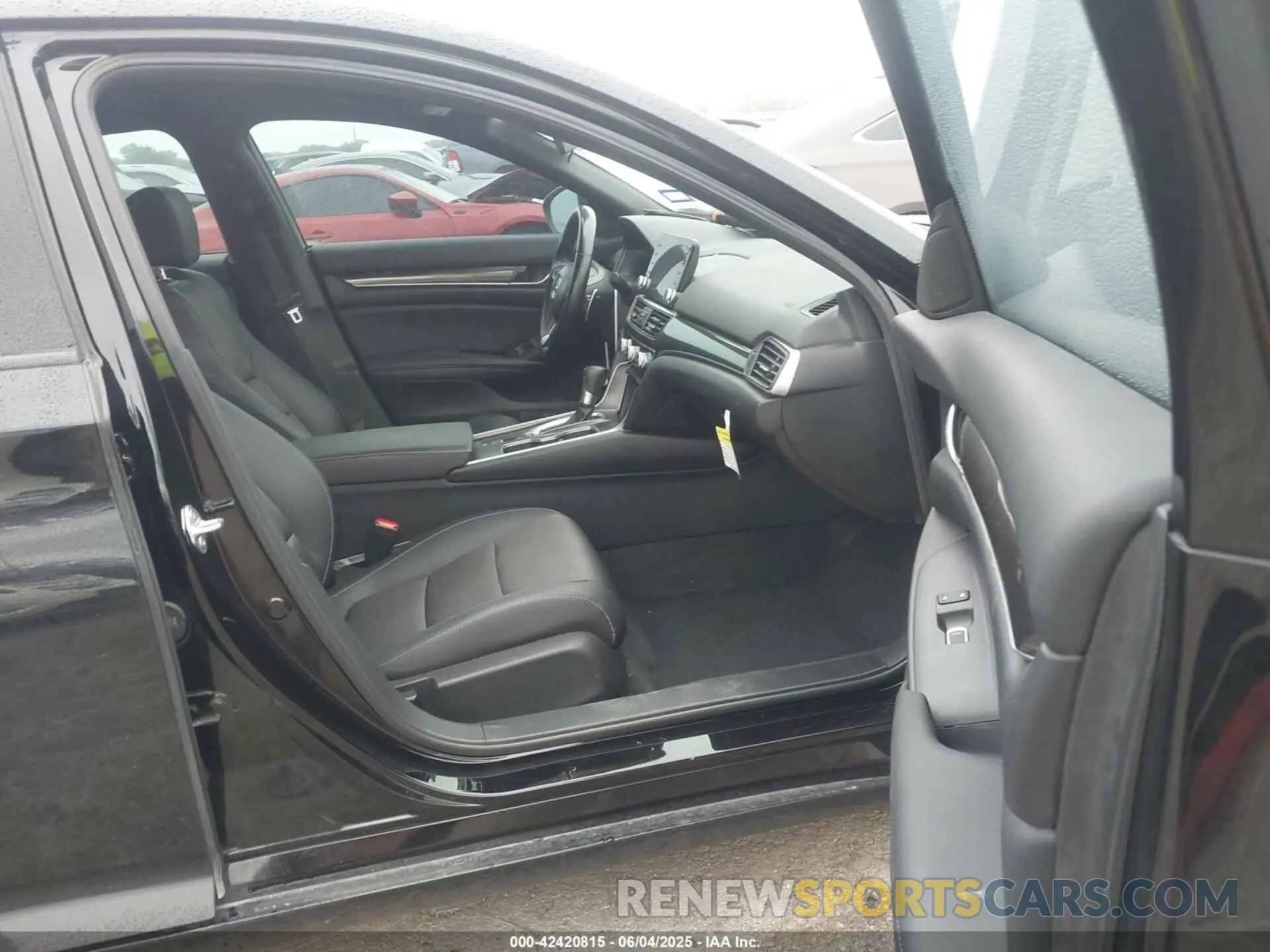 5 Photograph of a damaged car 1HGCV1F31NA085004 HONDA ACCORD 2022