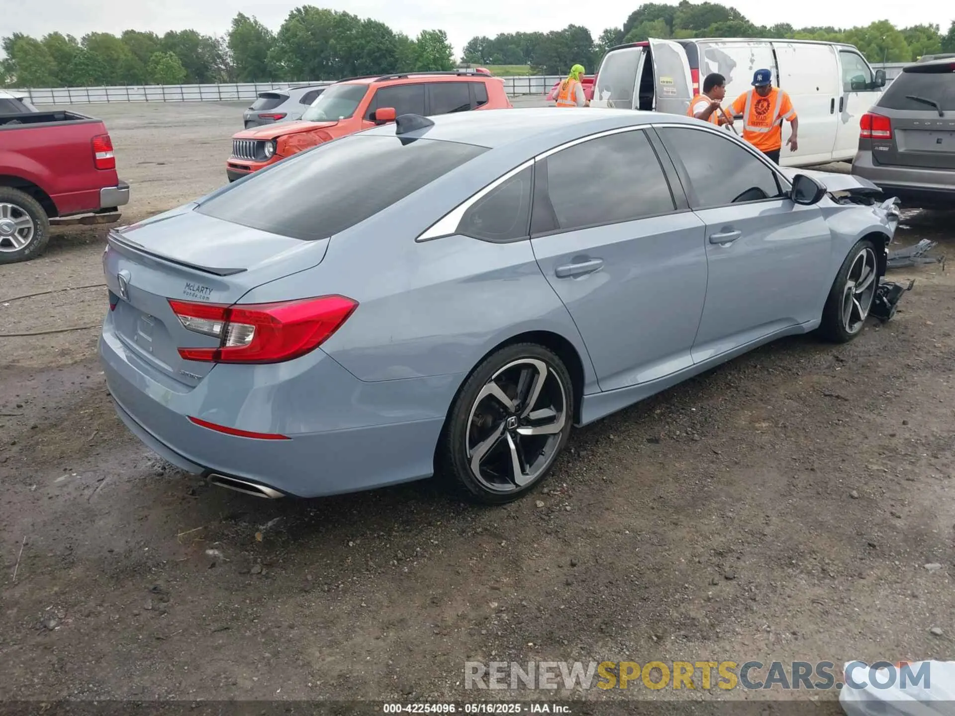 4 Photograph of a damaged car 1HGCV1F31NA093779 HONDA ACCORD 2022
