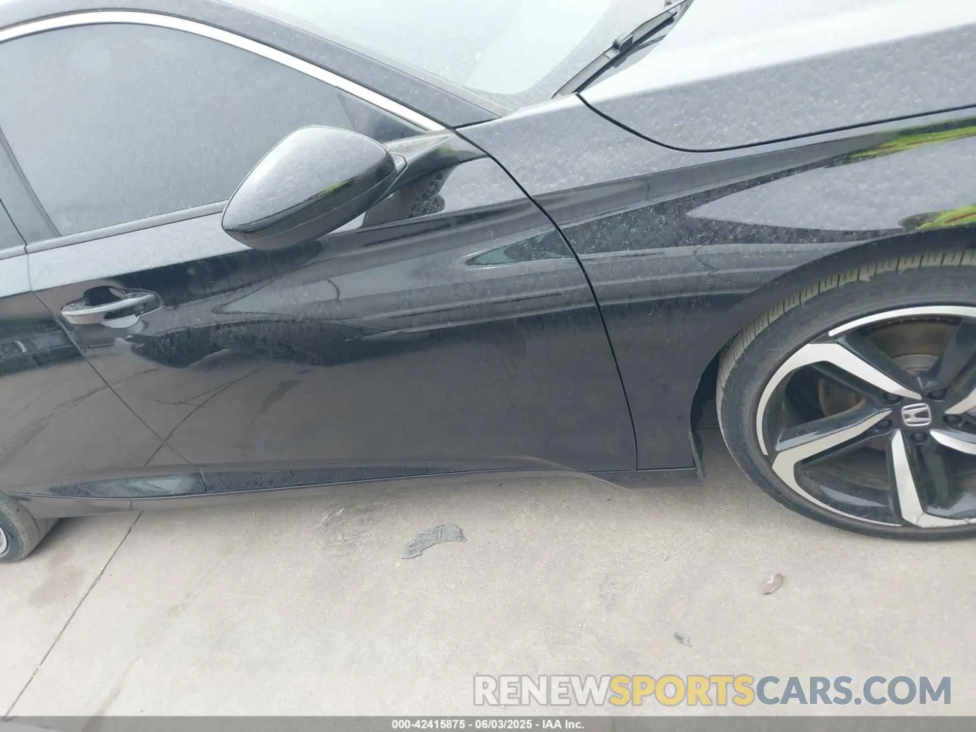 14 Photograph of a damaged car 1HGCV1F31NA098948 HONDA ACCORD 2022