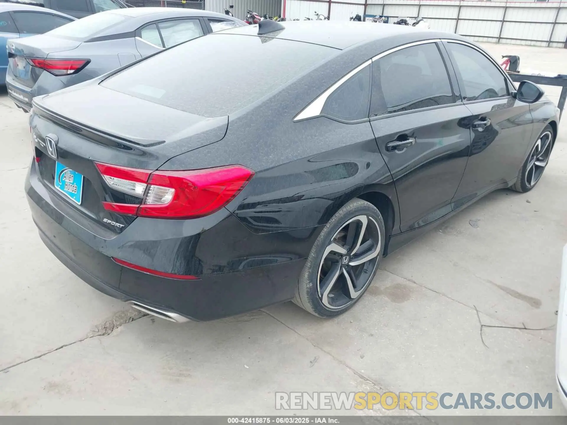 4 Photograph of a damaged car 1HGCV1F31NA098948 HONDA ACCORD 2022