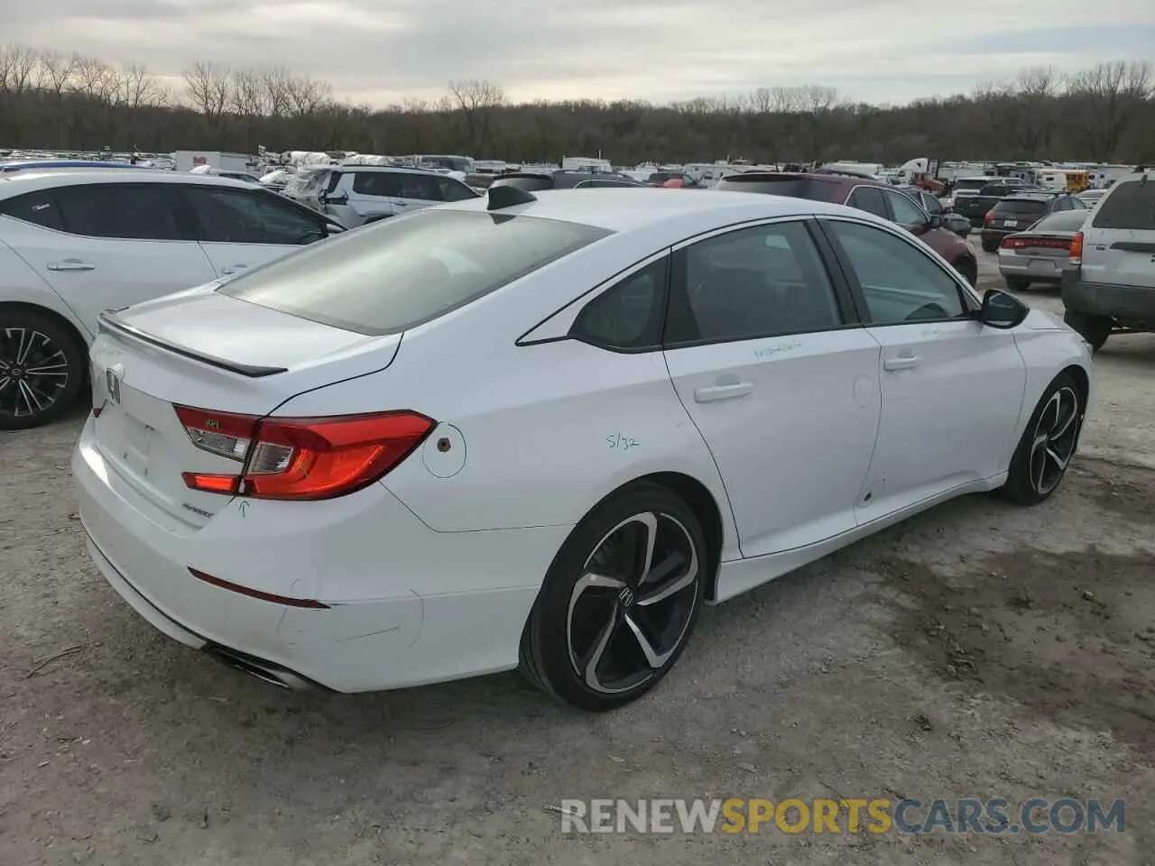 3 Photograph of a damaged car 1HGCV1F31NA103923 HONDA ACCORD 2022