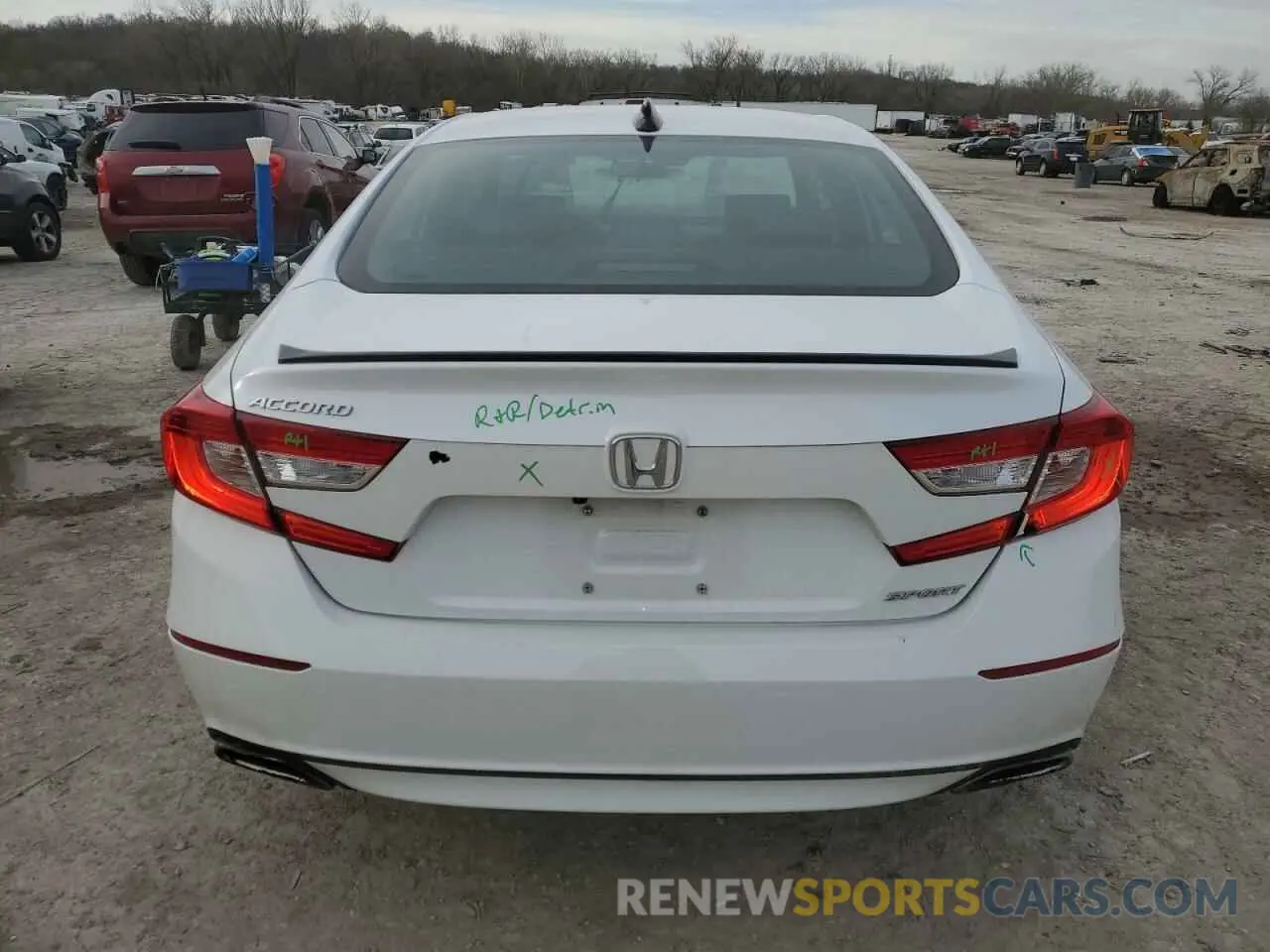 6 Photograph of a damaged car 1HGCV1F31NA103923 HONDA ACCORD 2022