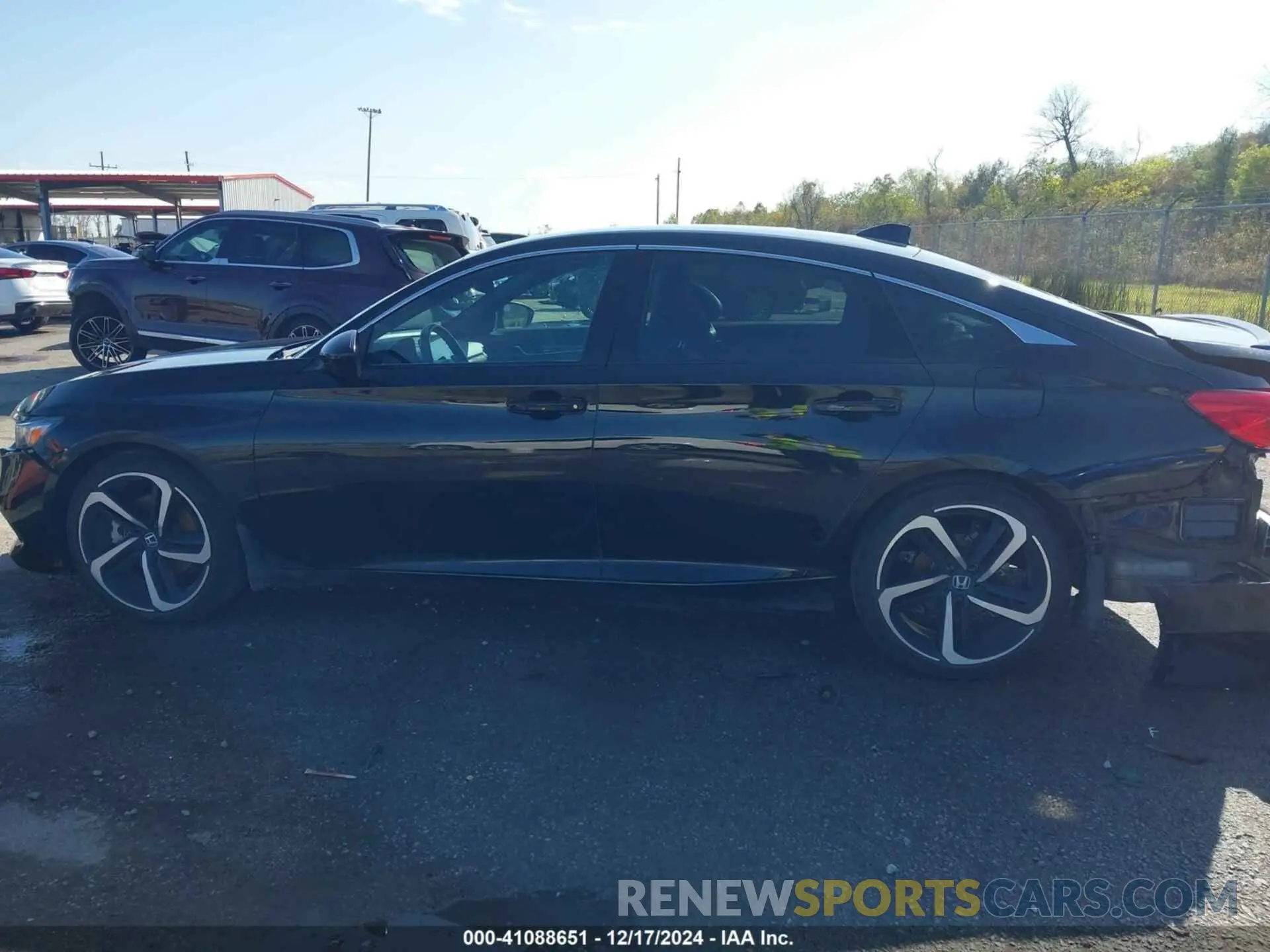 14 Photograph of a damaged car 1HGCV1F31NA118079 HONDA ACCORD 2022