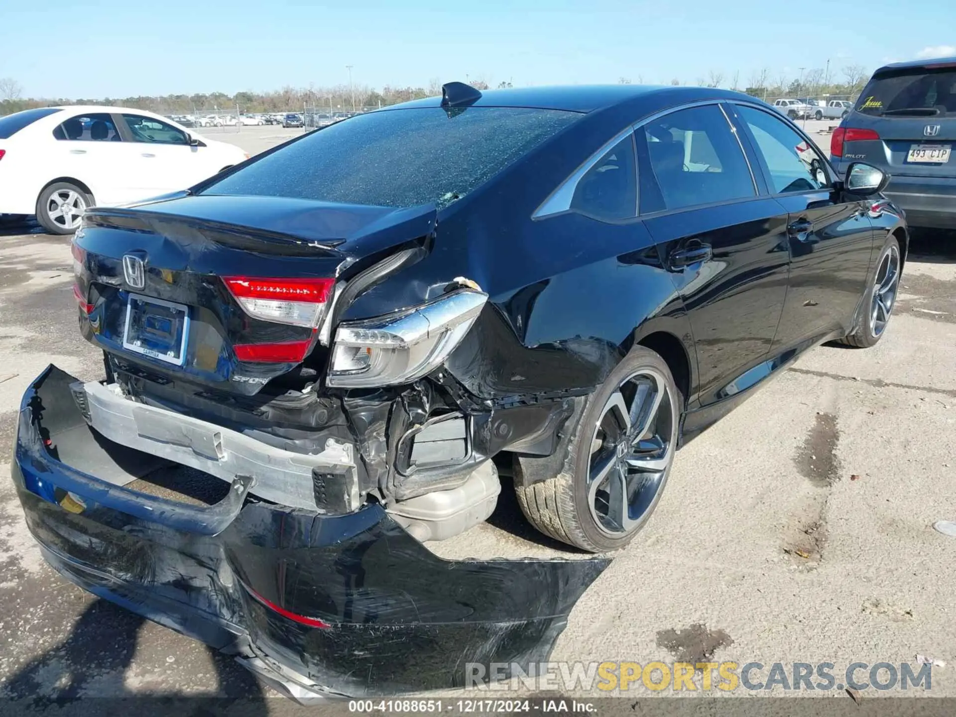 4 Photograph of a damaged car 1HGCV1F31NA118079 HONDA ACCORD 2022