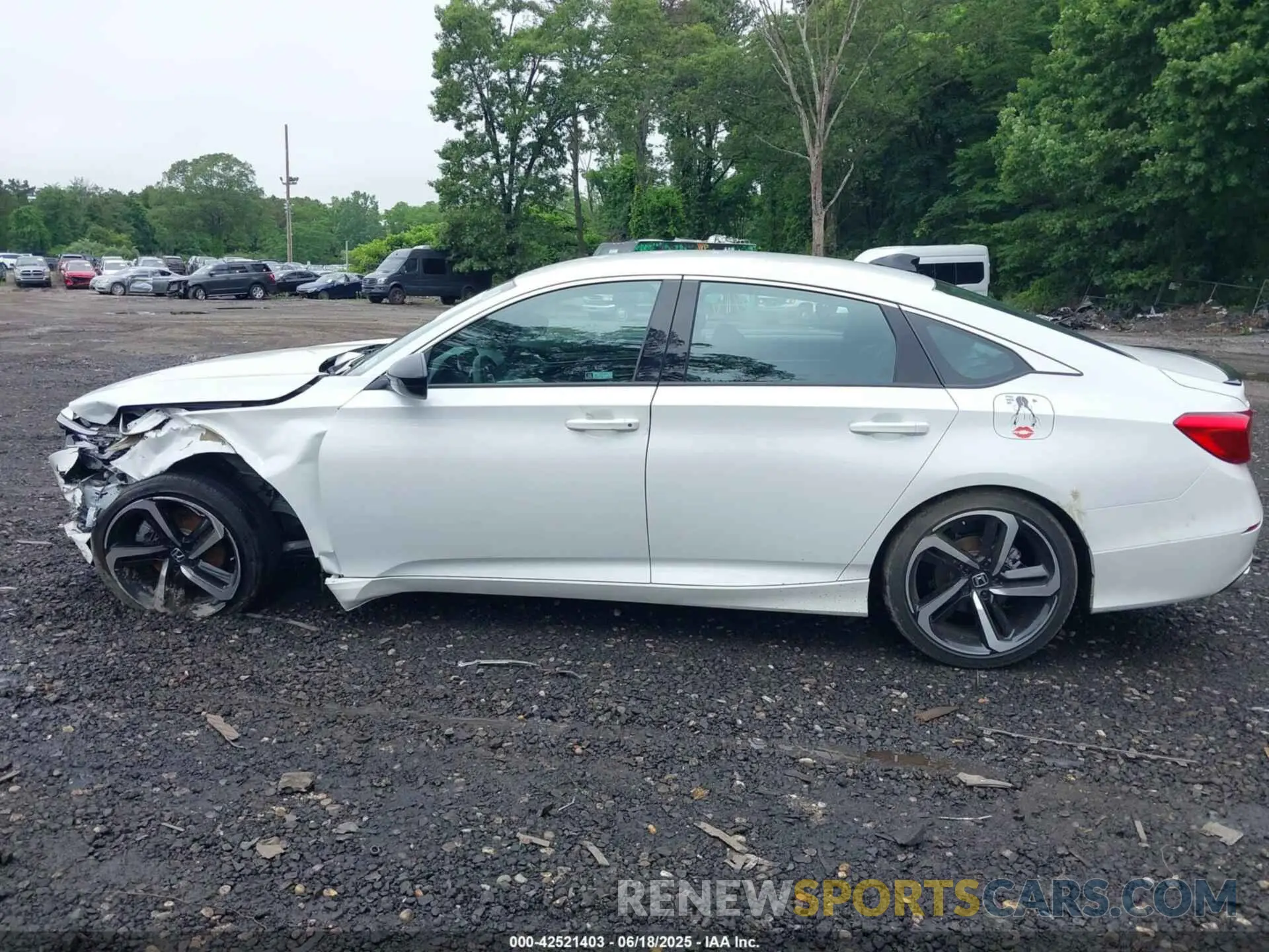 14 Photograph of a damaged car 1HGCV1F31NA123184 HONDA ACCORD 2022
