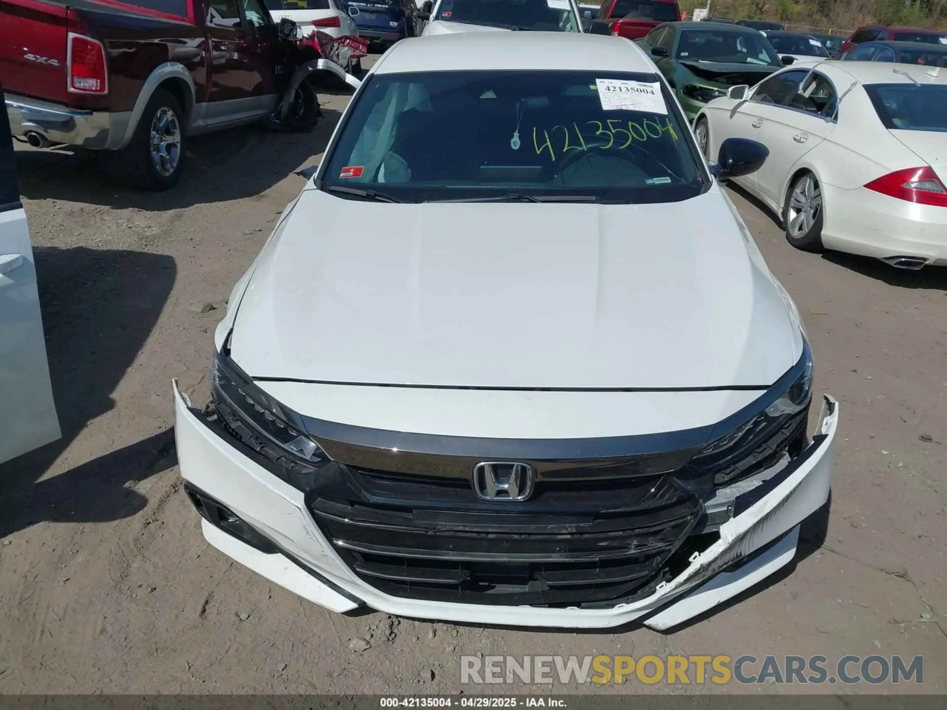 12 Photograph of a damaged car 1HGCV1F31NA124058 HONDA ACCORD 2022