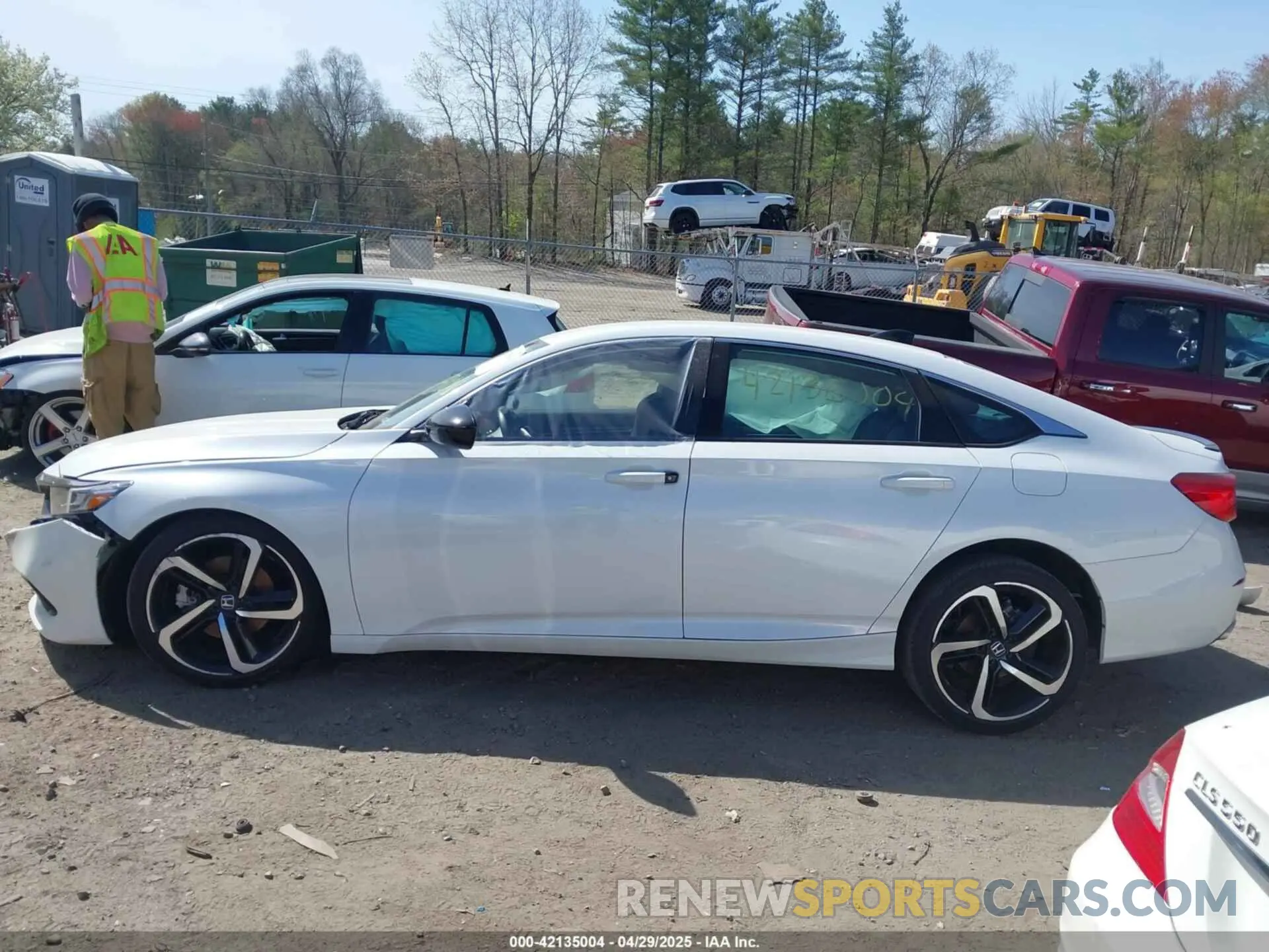 14 Photograph of a damaged car 1HGCV1F31NA124058 HONDA ACCORD 2022