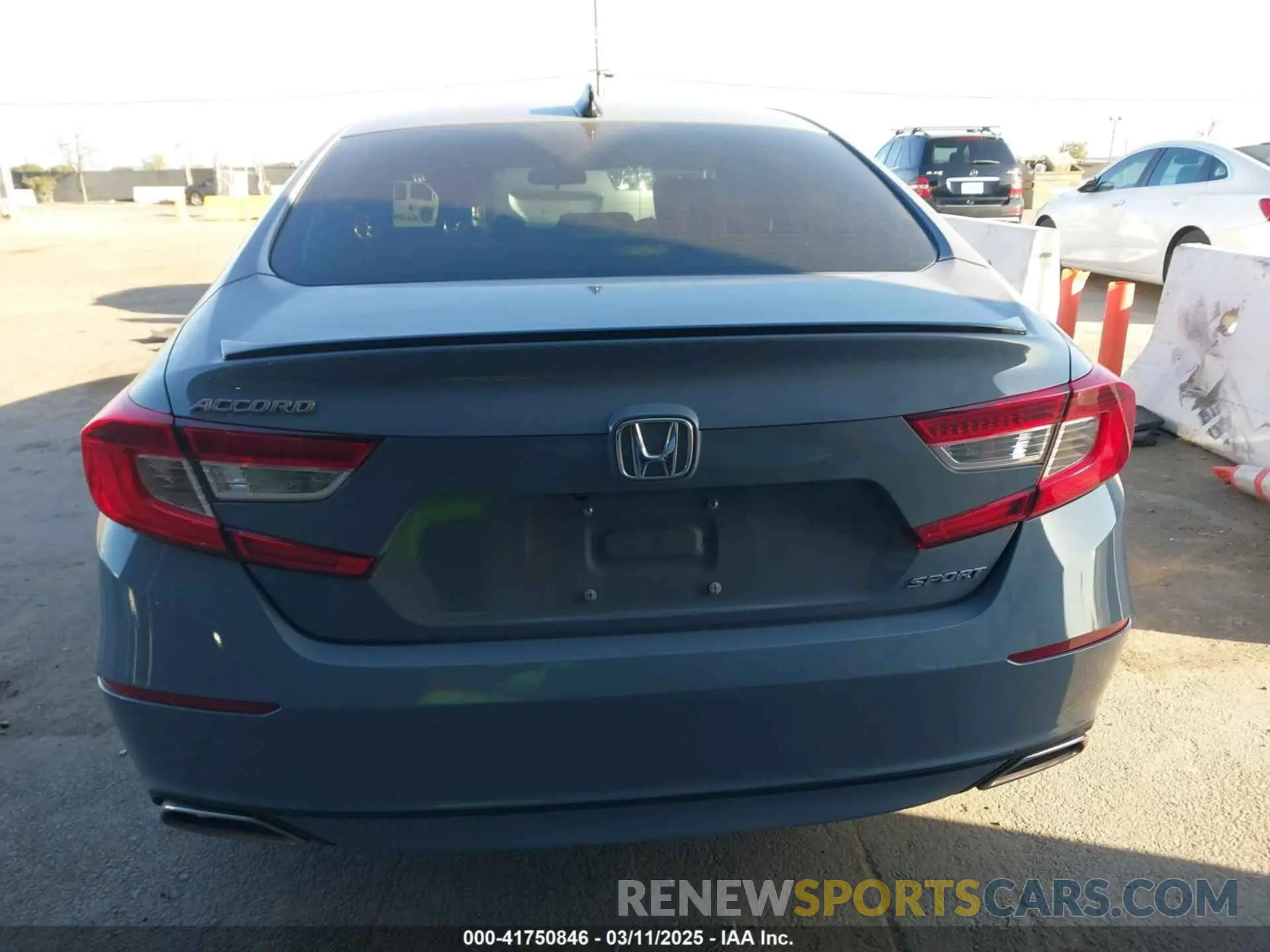 17 Photograph of a damaged car 1HGCV1F33NA005850 HONDA ACCORD 2022