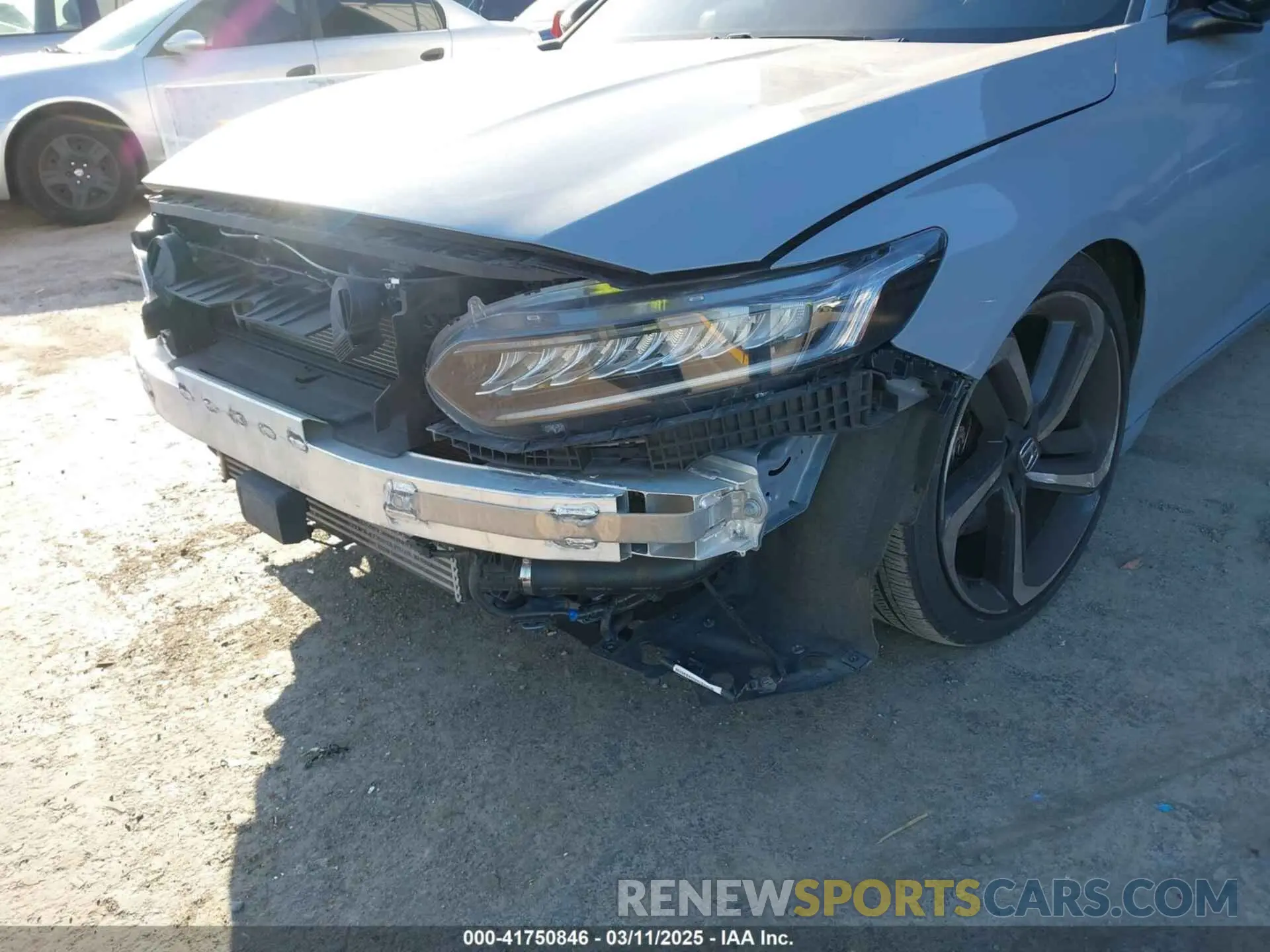 18 Photograph of a damaged car 1HGCV1F33NA005850 HONDA ACCORD 2022