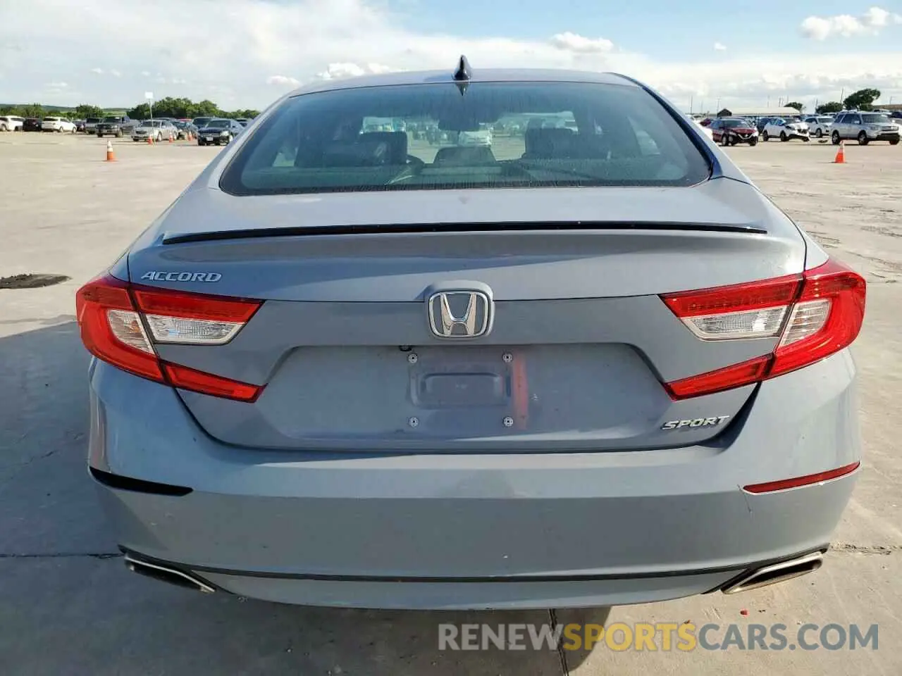 6 Photograph of a damaged car 1HGCV1F33NA006240 HONDA ACCORD 2022