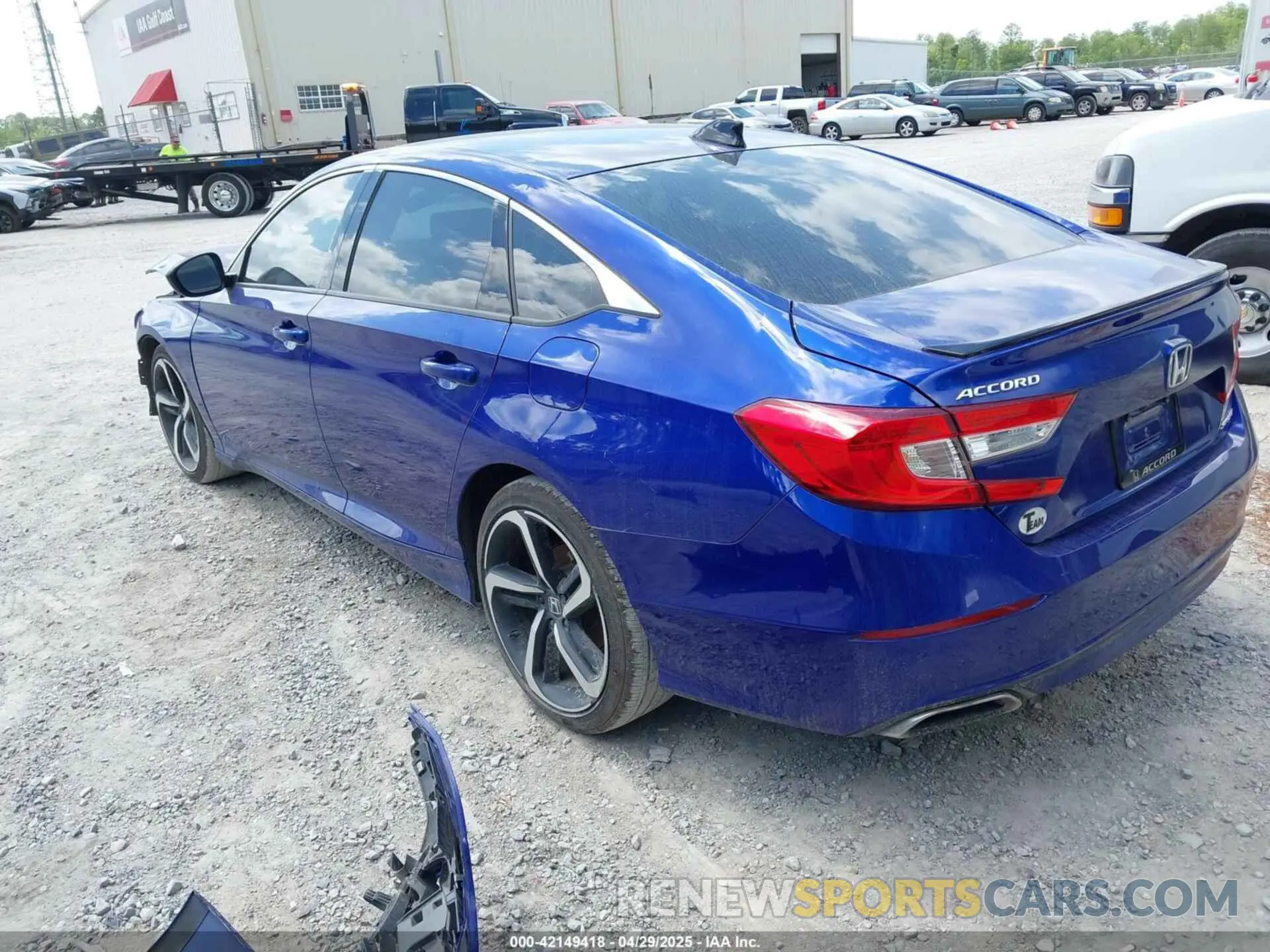 3 Photograph of a damaged car 1HGCV1F33NA038928 HONDA ACCORD 2022