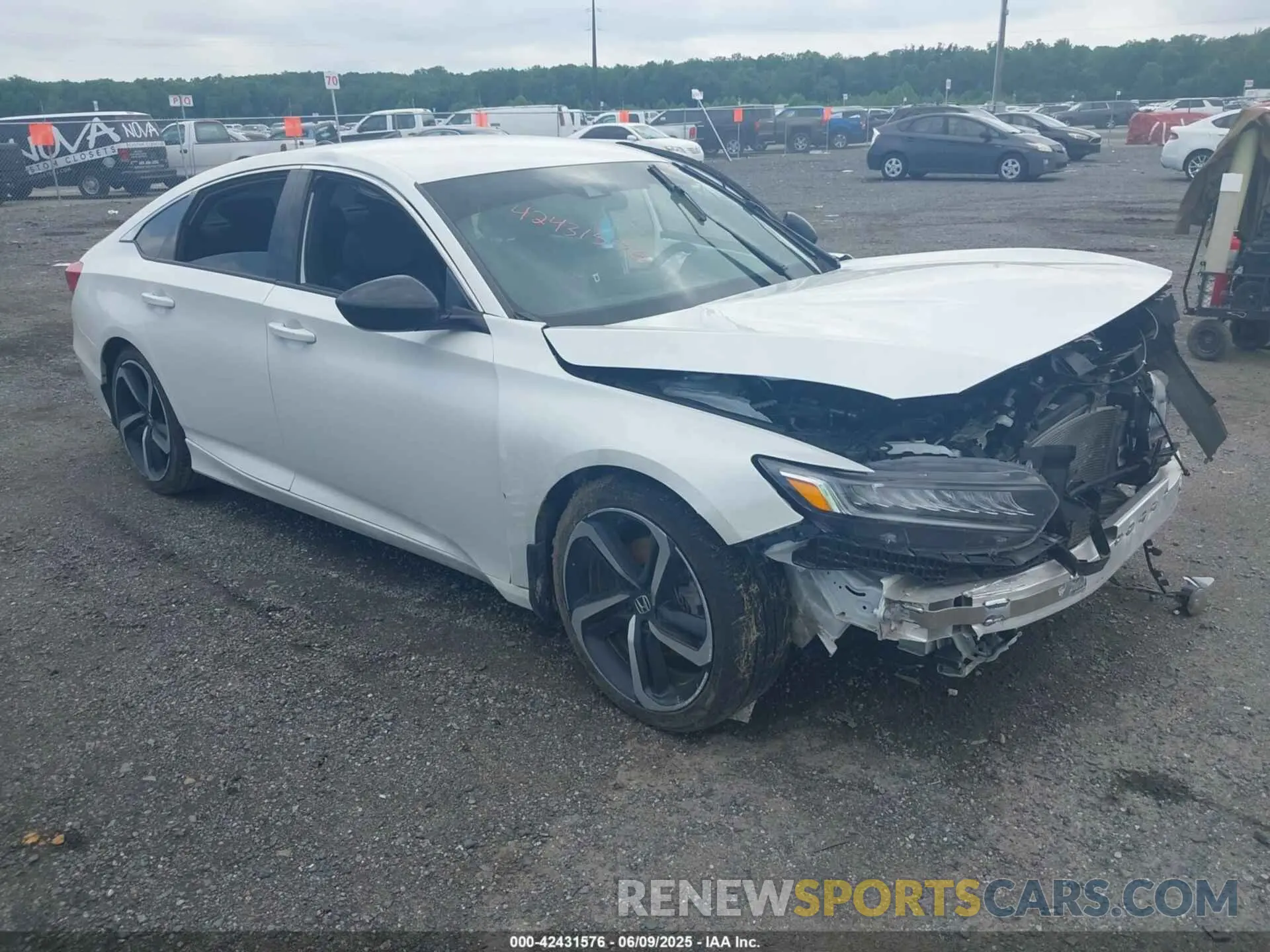 1 Photograph of a damaged car 1HGCV1F33NA081410 HONDA ACCORD 2022