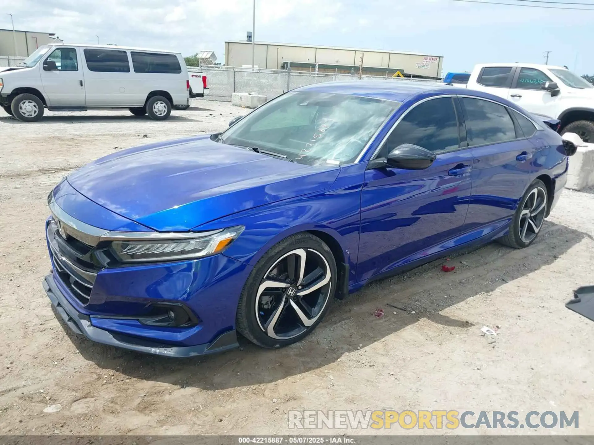 2 Photograph of a damaged car 1HGCV1F33NA083674 HONDA ACCORD 2022