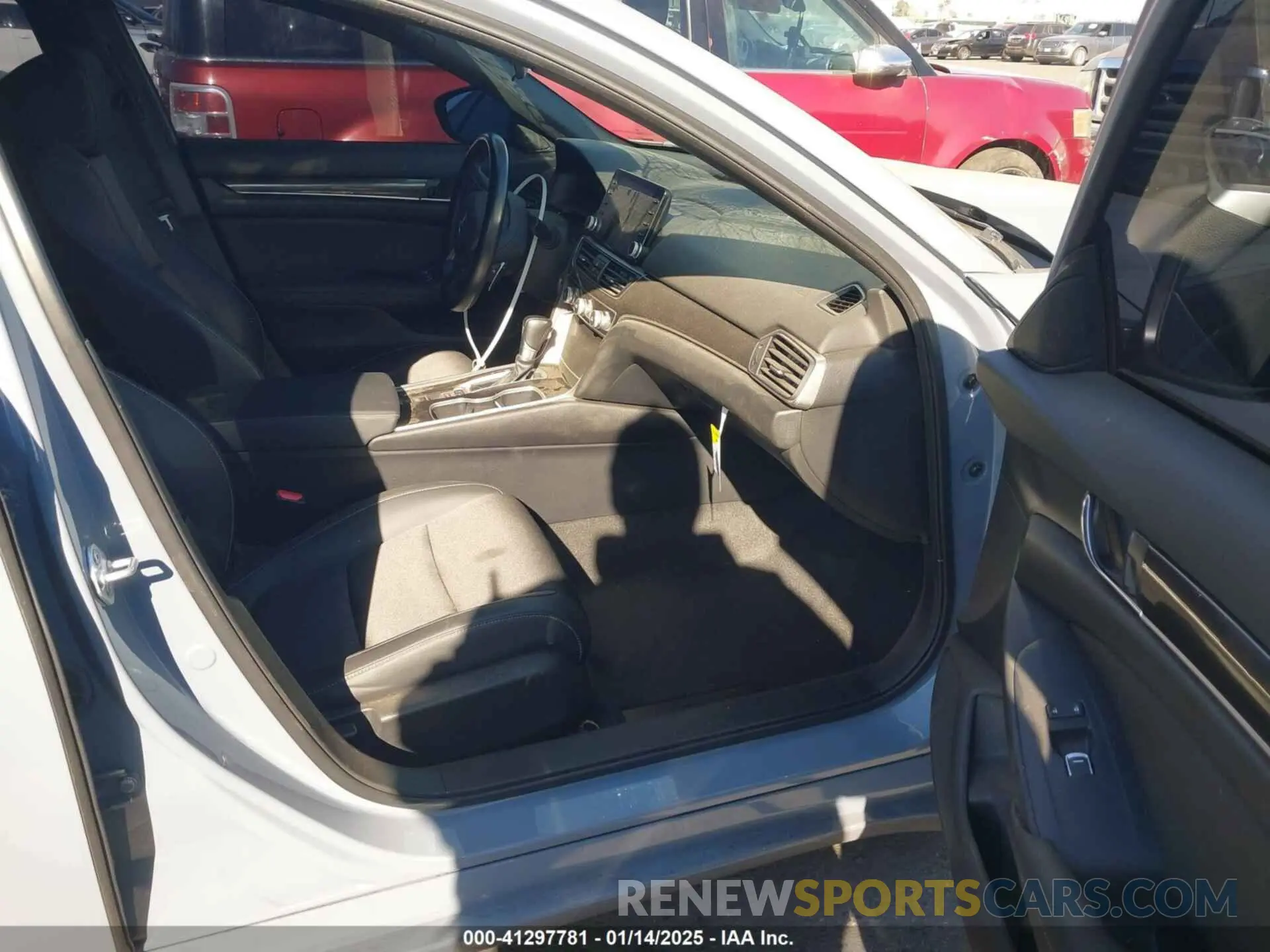 5 Photograph of a damaged car 1HGCV1F33NA084288 HONDA ACCORD 2022