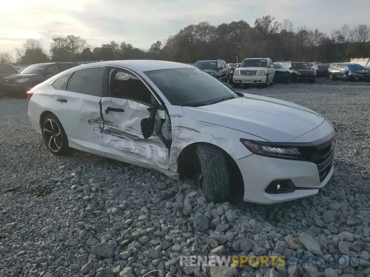 4 Photograph of a damaged car 1HGCV1F33NA099227 HONDA ACCORD 2022