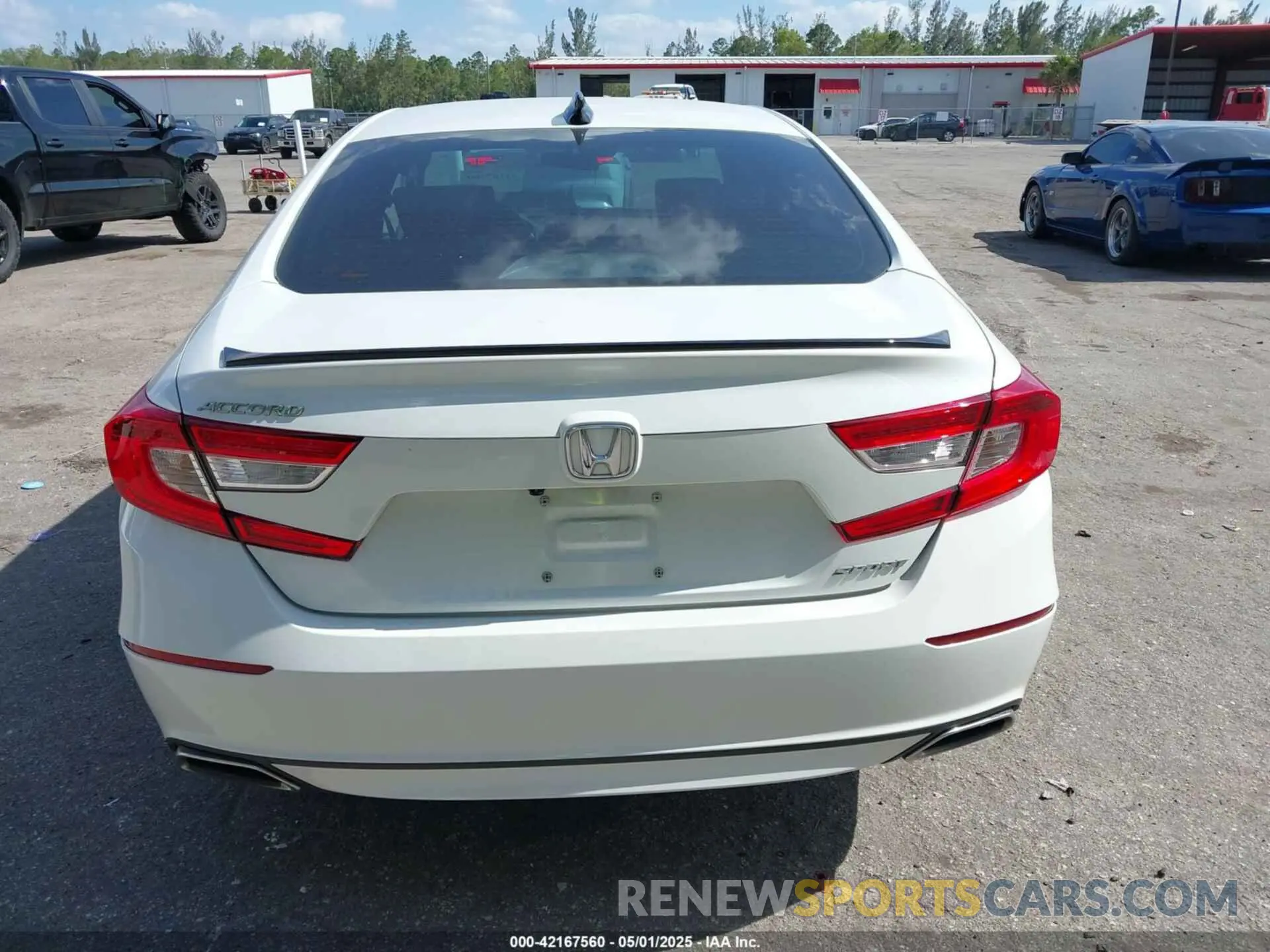 16 Photograph of a damaged car 1HGCV1F33NA101820 HONDA ACCORD 2022