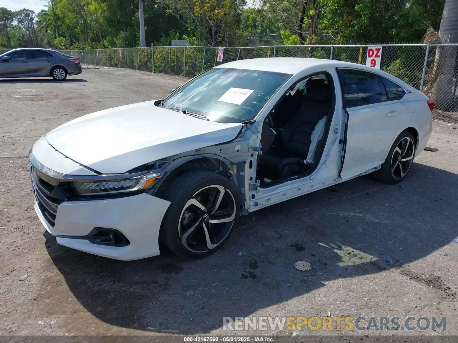 2 Photograph of a damaged car 1HGCV1F33NA101820 HONDA ACCORD 2022