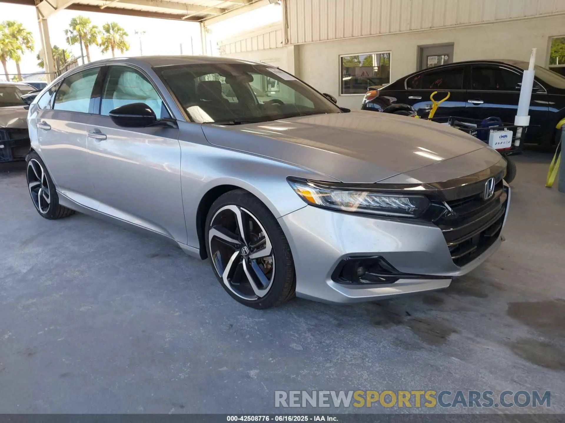 1 Photograph of a damaged car 1HGCV1F33NA114356 HONDA ACCORD 2022